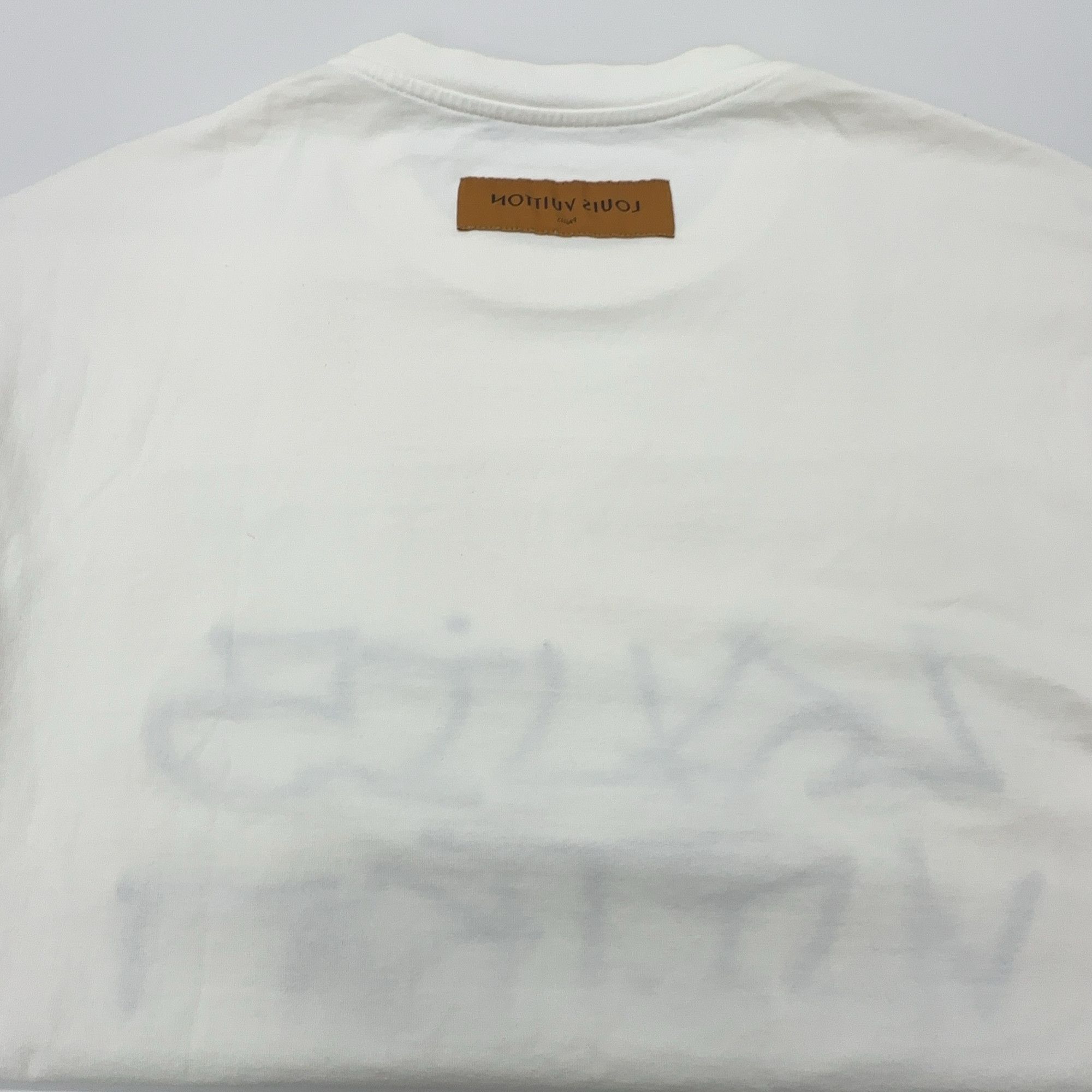 Louis Vuitton Louis Vuitton Handle With Care T-Shirt Size S Size US S / EU 44-46 / 1 - 12 Thumbnail