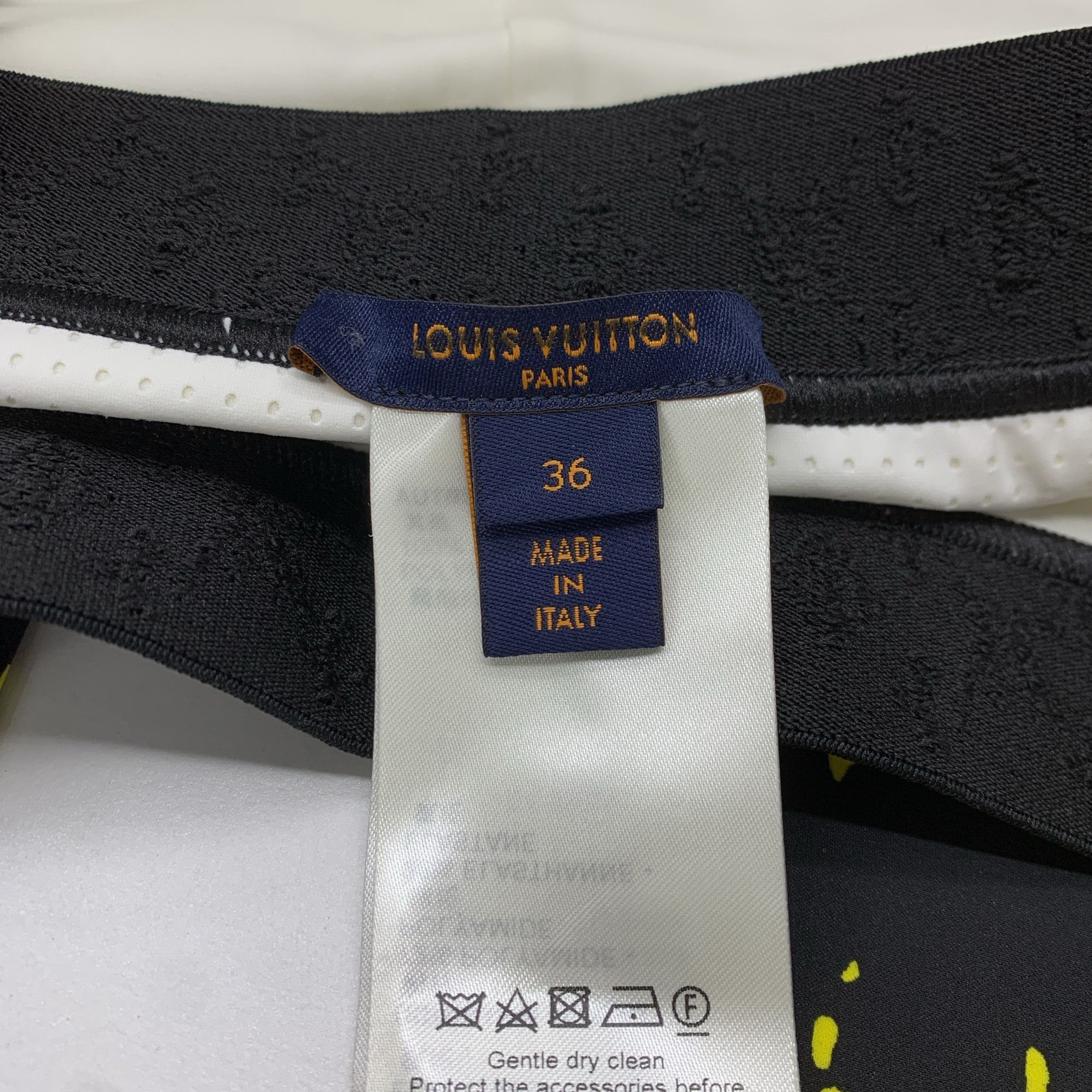 Louis Vuitton Louis Vuitton Geometric Print Leggings Size 36 Size 26" / US 2 / IT 38 - 3 Thumbnail