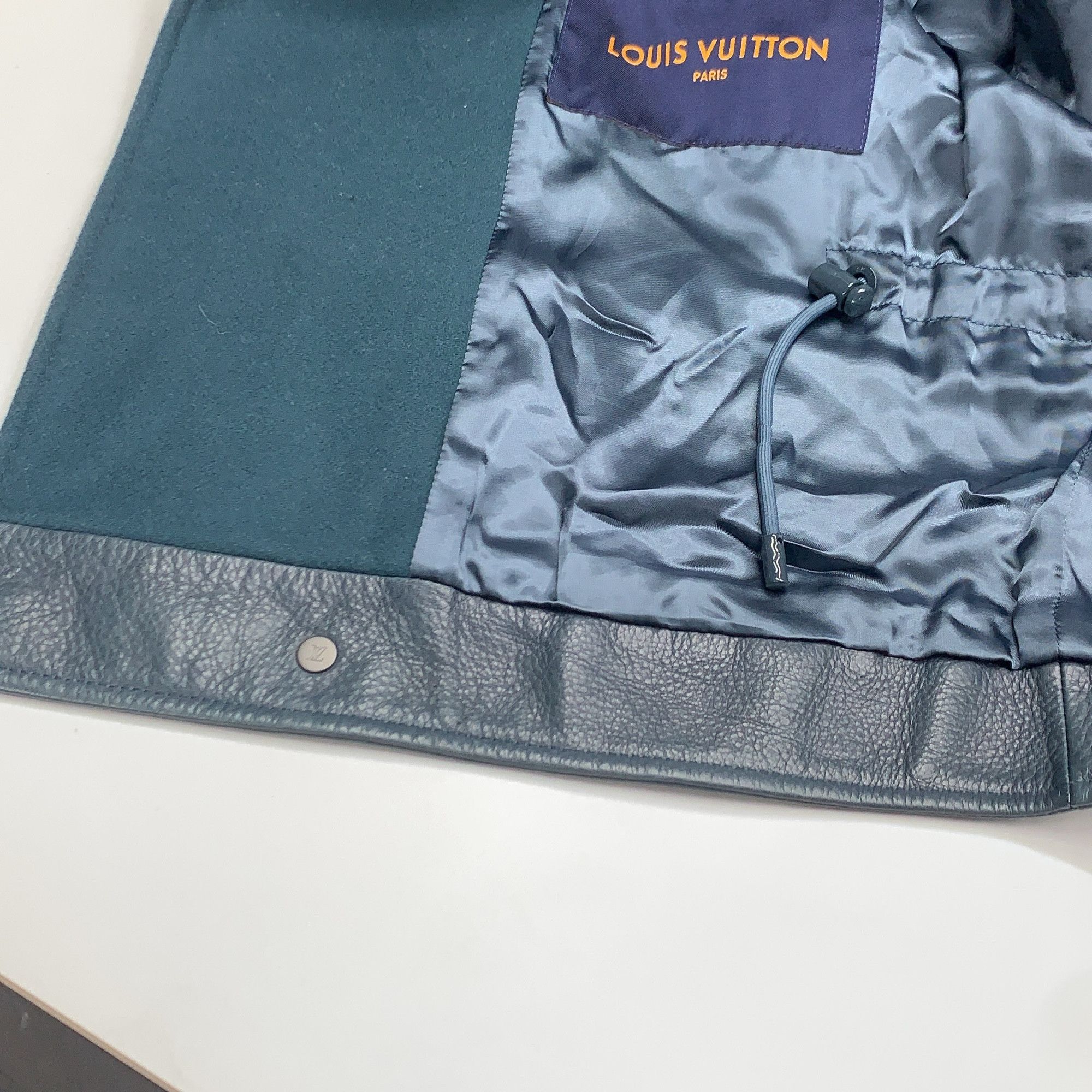Louis Vuitton Louis Vuitton Wool Sleeve Leather Jacket Size S Size US S / EU 44-46 / 1 - 9 Thumbnail