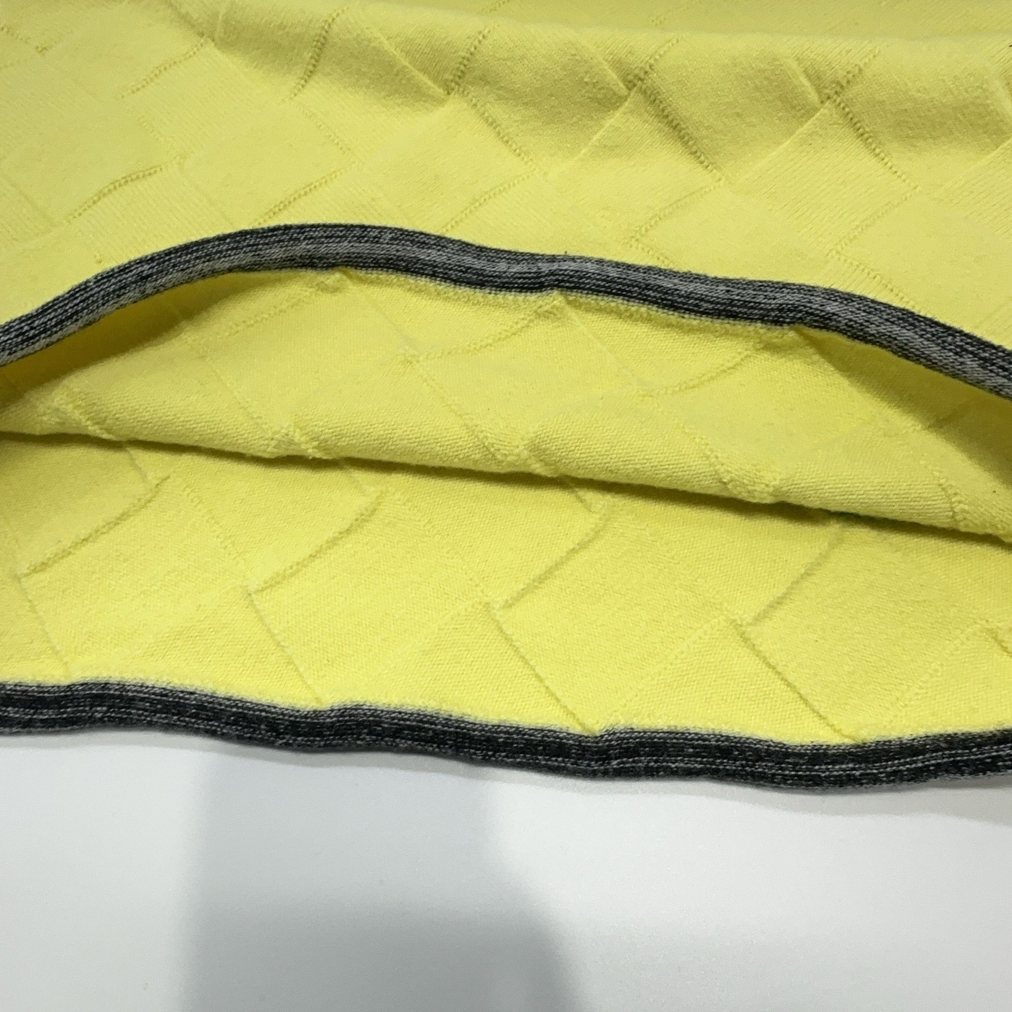 Bottega Veneta Bottega Veneta Quilted Wool Sweater Yellow Size S Size S / US 4 / IT 40 - 8 Thumbnail