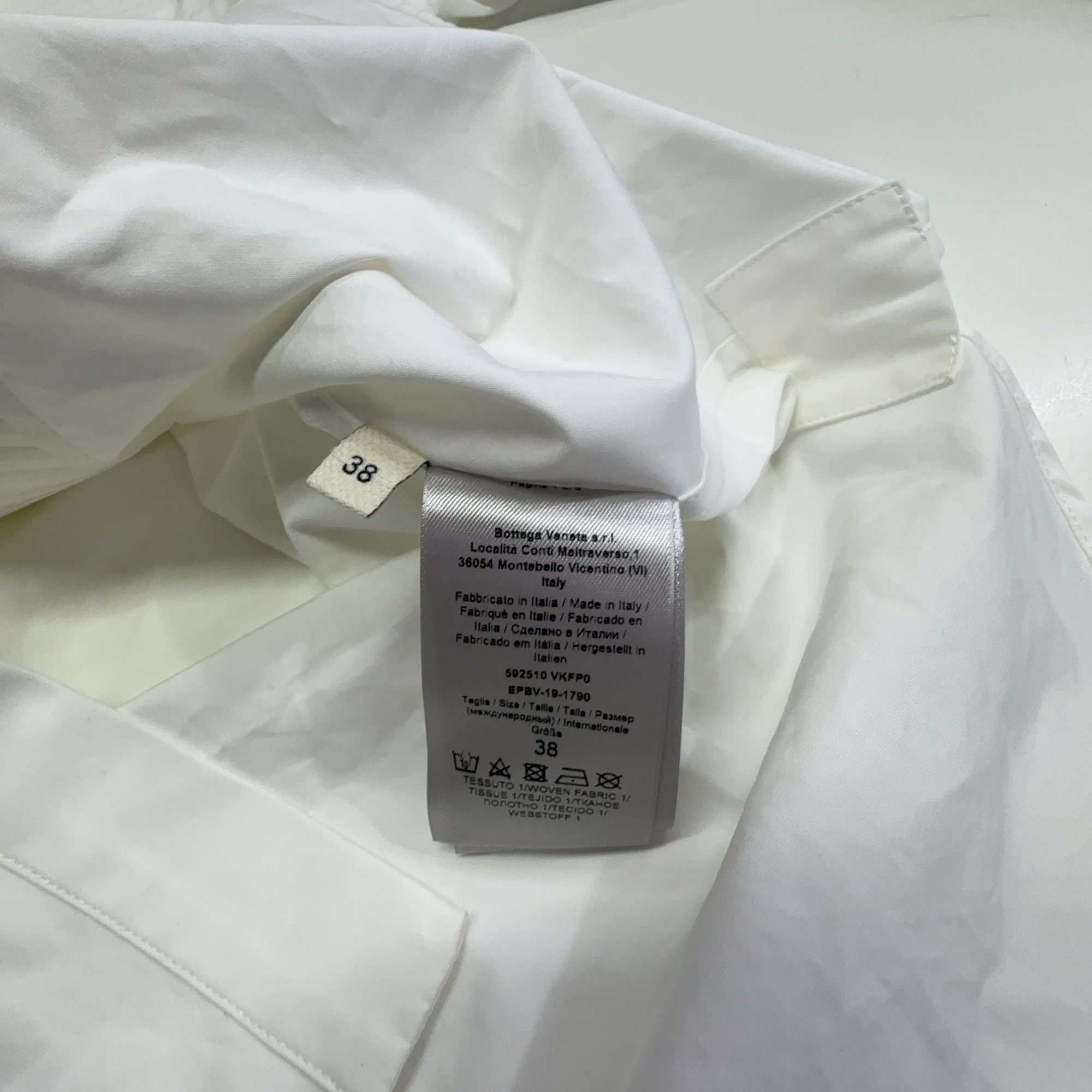 Bottega Veneta Bottega Veneta Pleated Front Button Up Shirt Size S Size US S / EU 44-46 / 1 - 3 Thumbnail