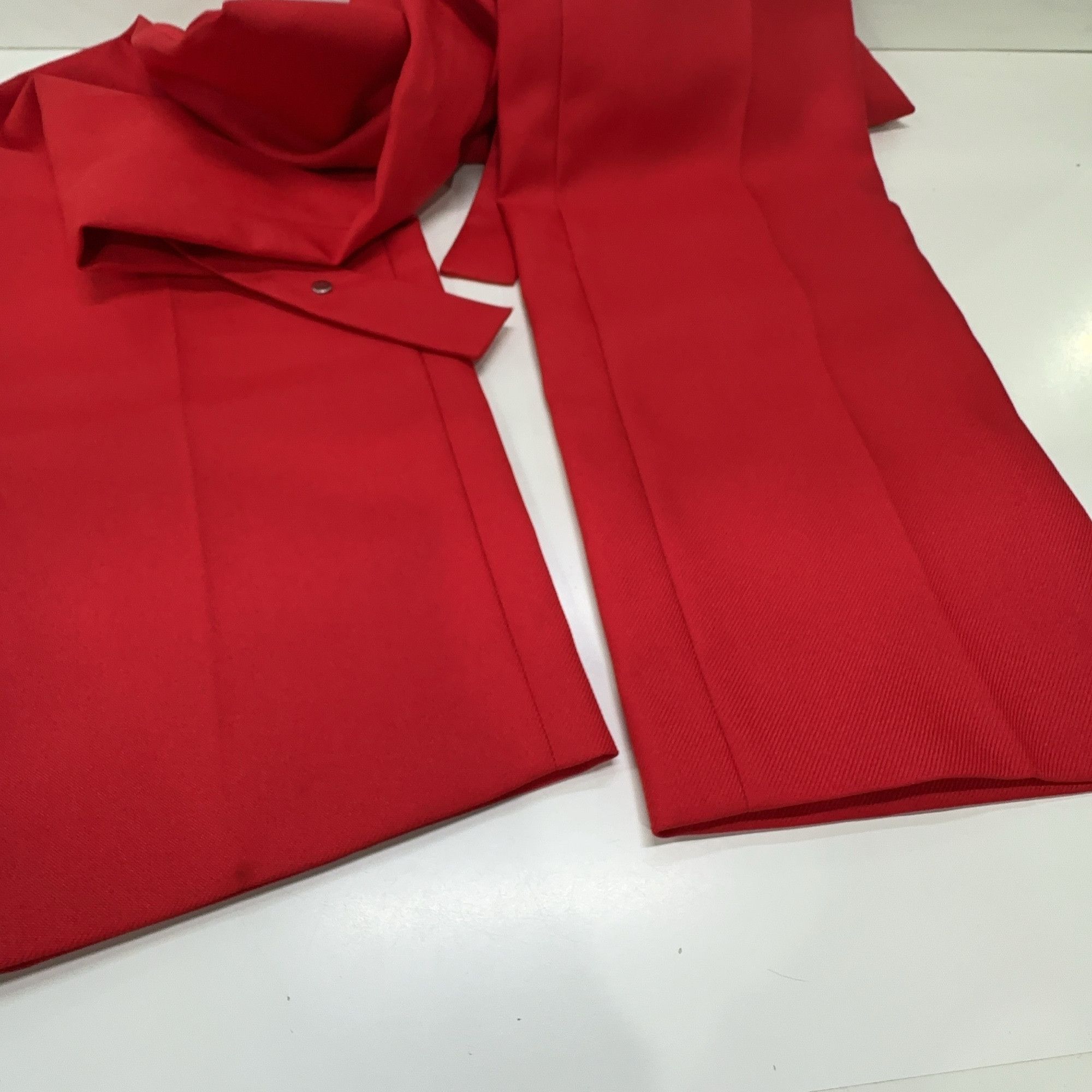 Bottega Veneta Bottega Veneta Red Pants Size 36 Size 25" / US 0 / IT 36 - 6 Thumbnail