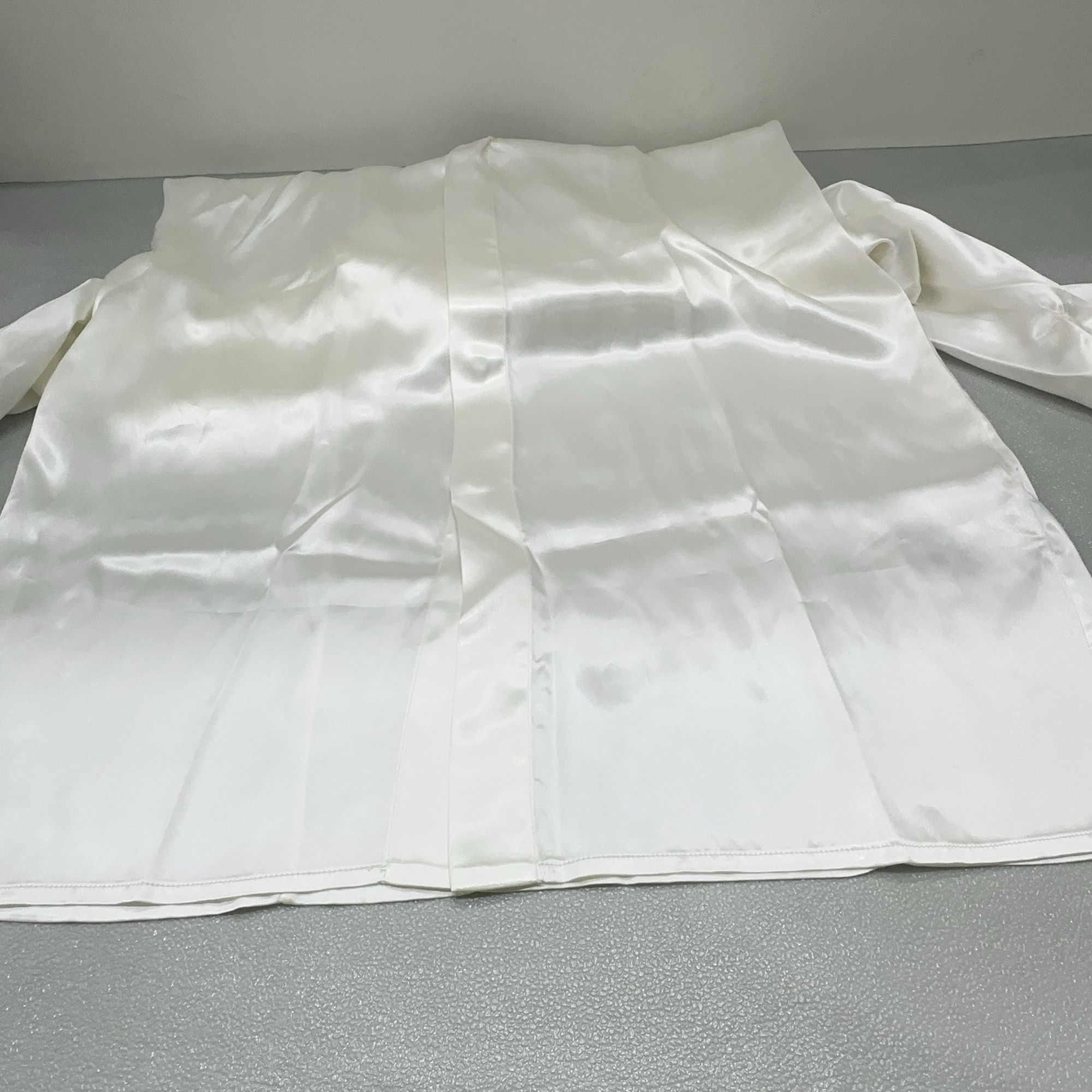 Bottega Veneta Bottega Veneta Satin Button-Up Shirt Dress White 44 Size M / US 6-8 / IT 42-44 - 6 Thumbnail