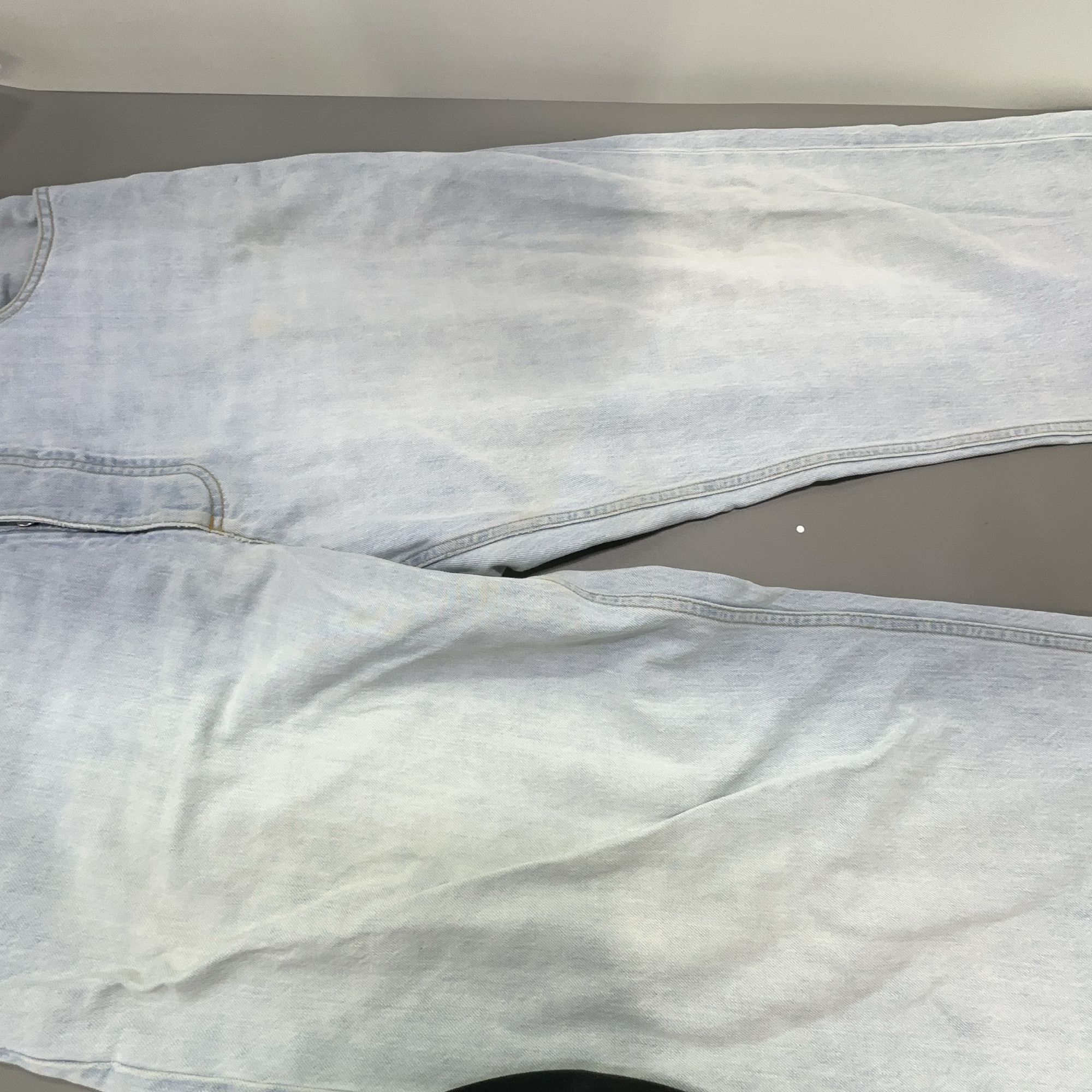Bottega Veneta Bottega Veneta Light Wash Denim Jeans Size 34 Size US 34 / EU 50 - 7 Thumbnail