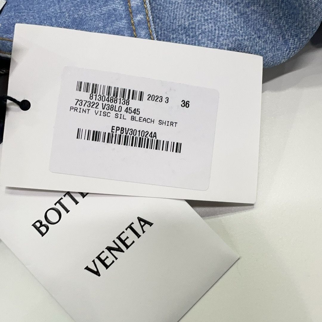 Bottega Veneta Bottega Veneta Bleach Effect Button Up Shirt Size 36 Size XS / US 0-2 / IT 36-38 - 4 Thumbnail