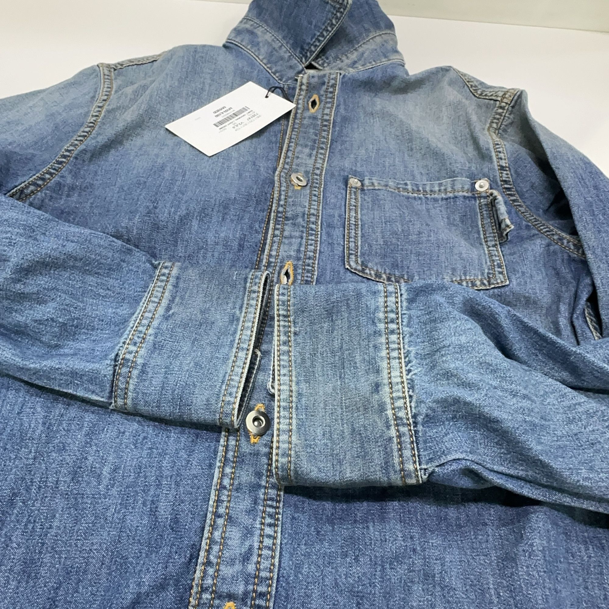 Bottega Veneta Bottega Veneta Washed Denim Button Up Shirt Size 36 Size XS / US 0-2 / IT 36-38 - 8 Thumbnail