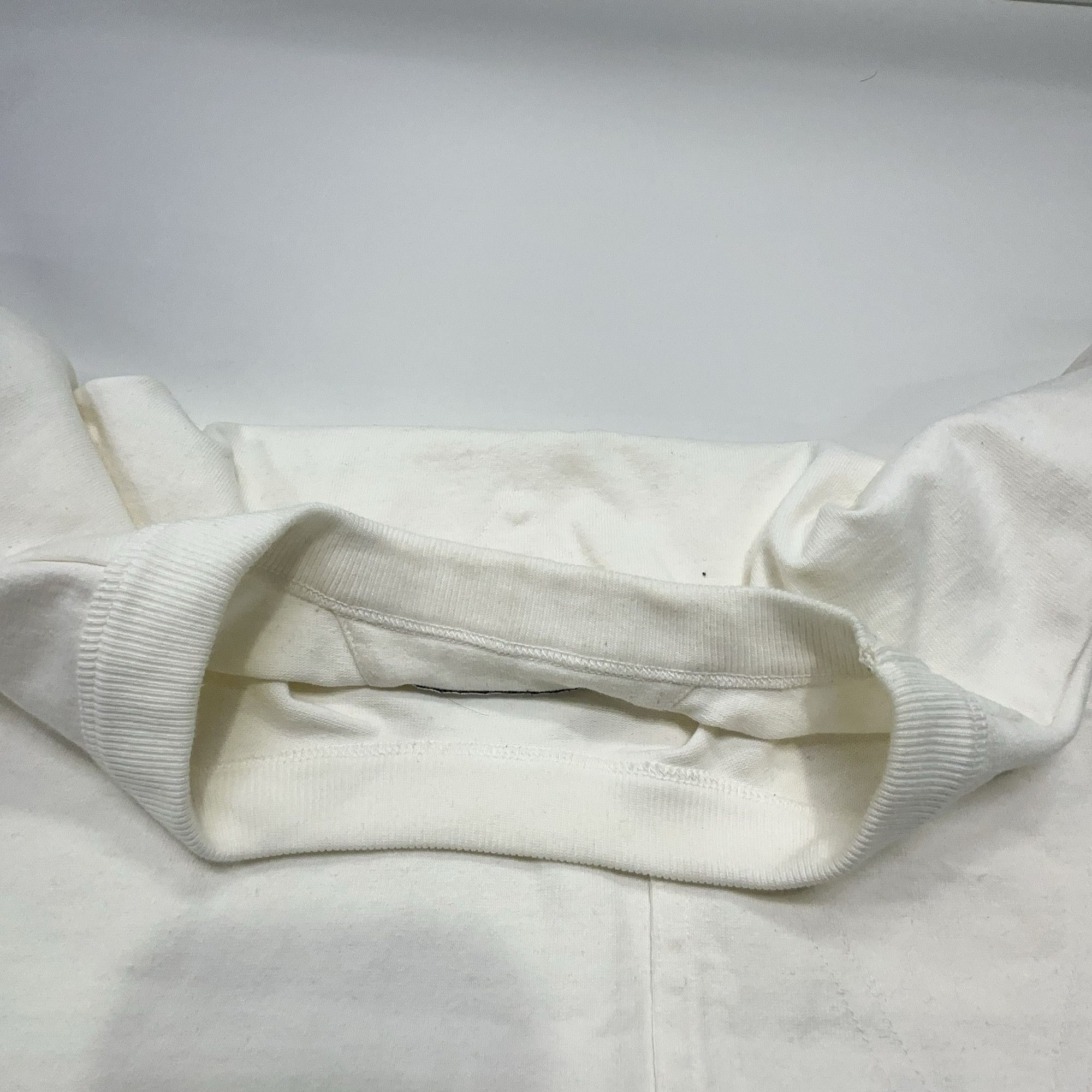 Bottega Veneta Bottega Veneta Rivet Pocket T-Shirt Size M Size M / US 6-8 / IT 42-44 - 5 Thumbnail