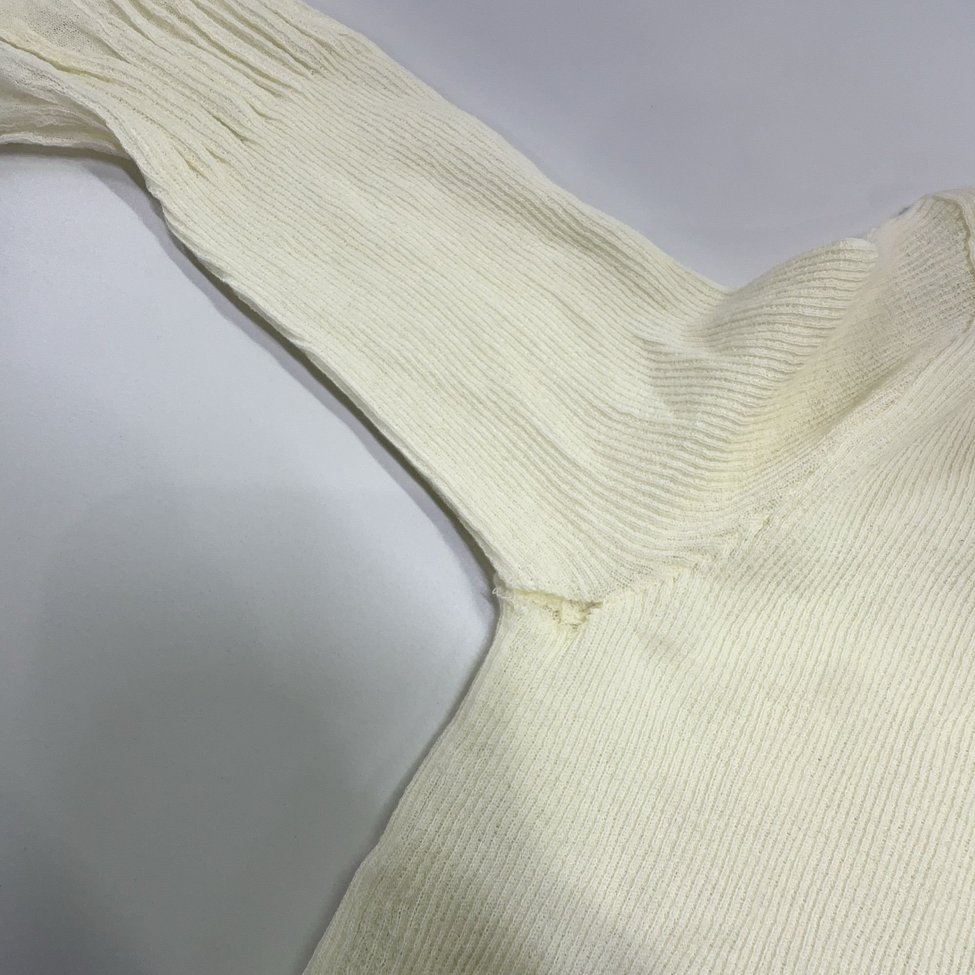 Bottega Veneta Bottega Veneta Ribbed Knit Henley Sweater Size S Size S / US 4 / IT 40 - 6 Thumbnail