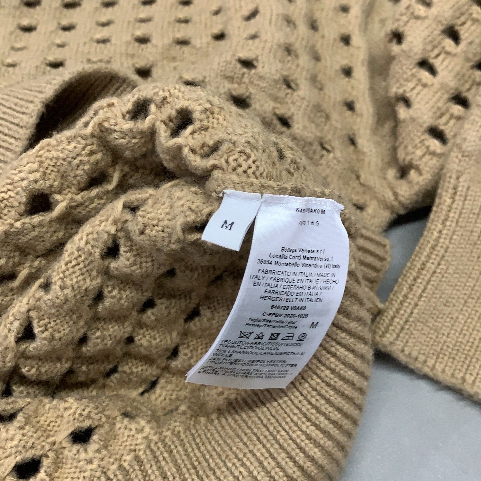 Bottega Veneta Bottega Veneta Openwork V-Neck Sweater Size M Size M / US 6-8 / IT 42-44 - 3 Thumbnail