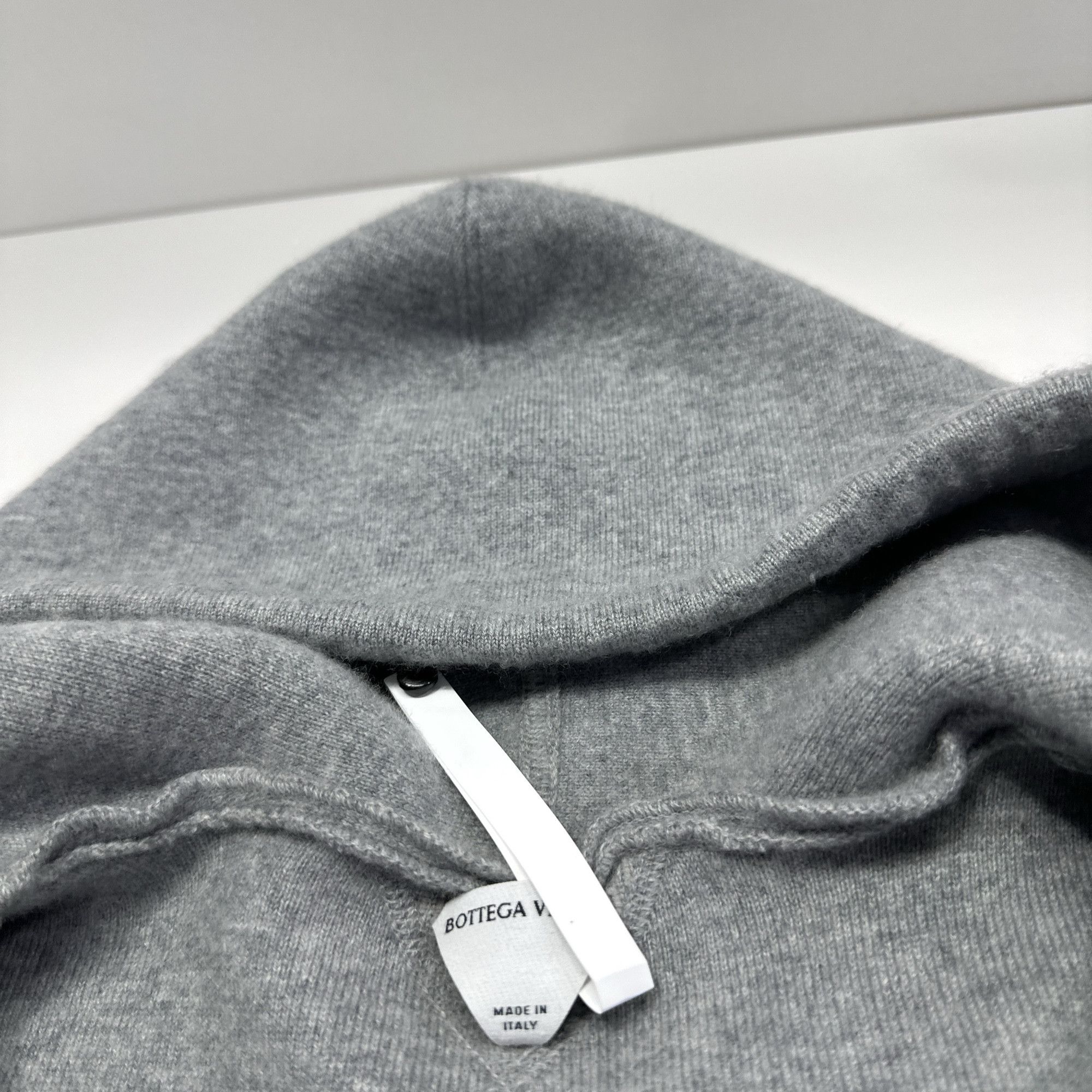 Bottega Veneta Bottega Veneta Cashmere Zip-Up Hoodie Size M Size US M / EU 48-50 / 2 - 3 Thumbnail