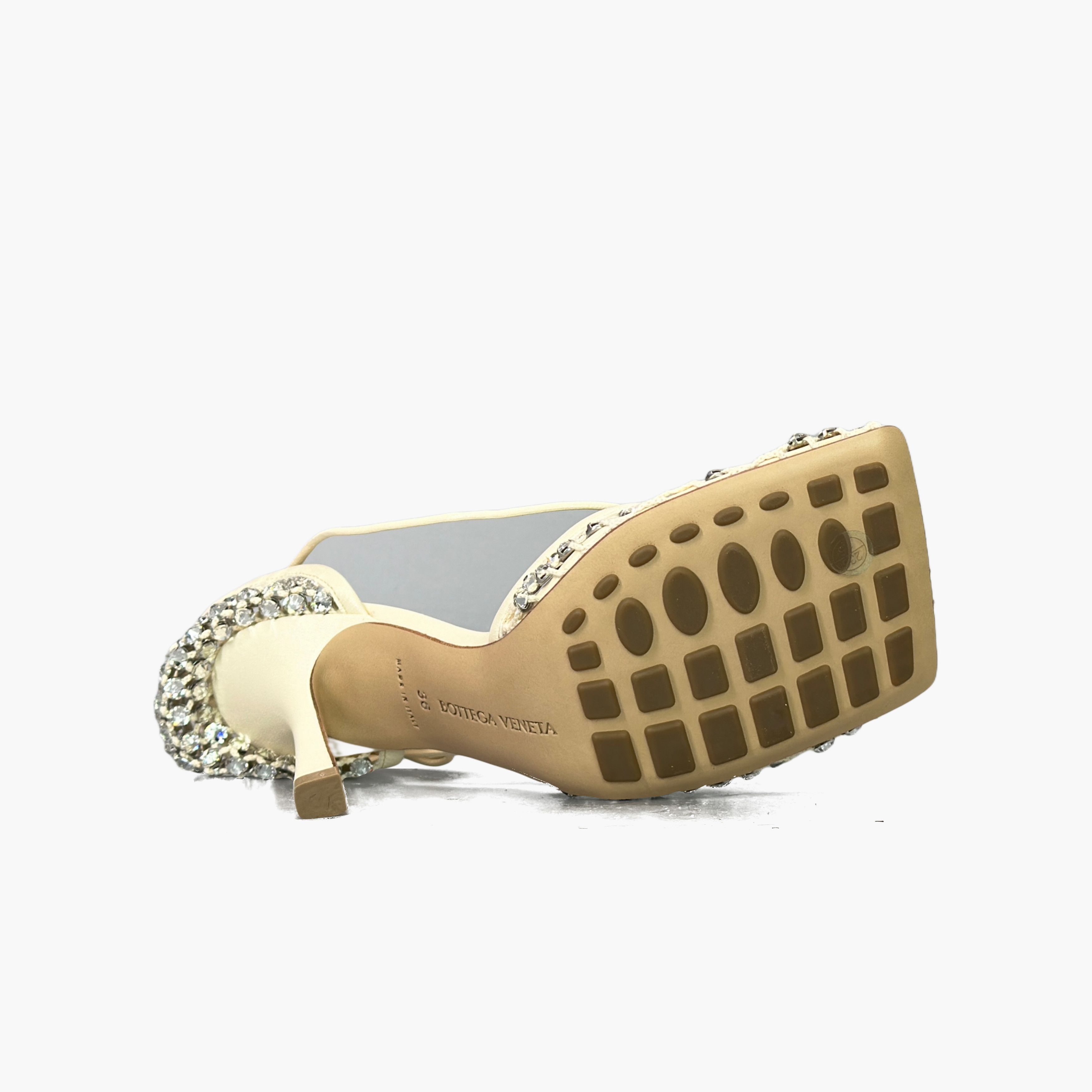 Bottega Veneta Bottega Veneta Crystal Stretch Sandals Size 36 Size US 6 / IT 36 - 7 Thumbnail