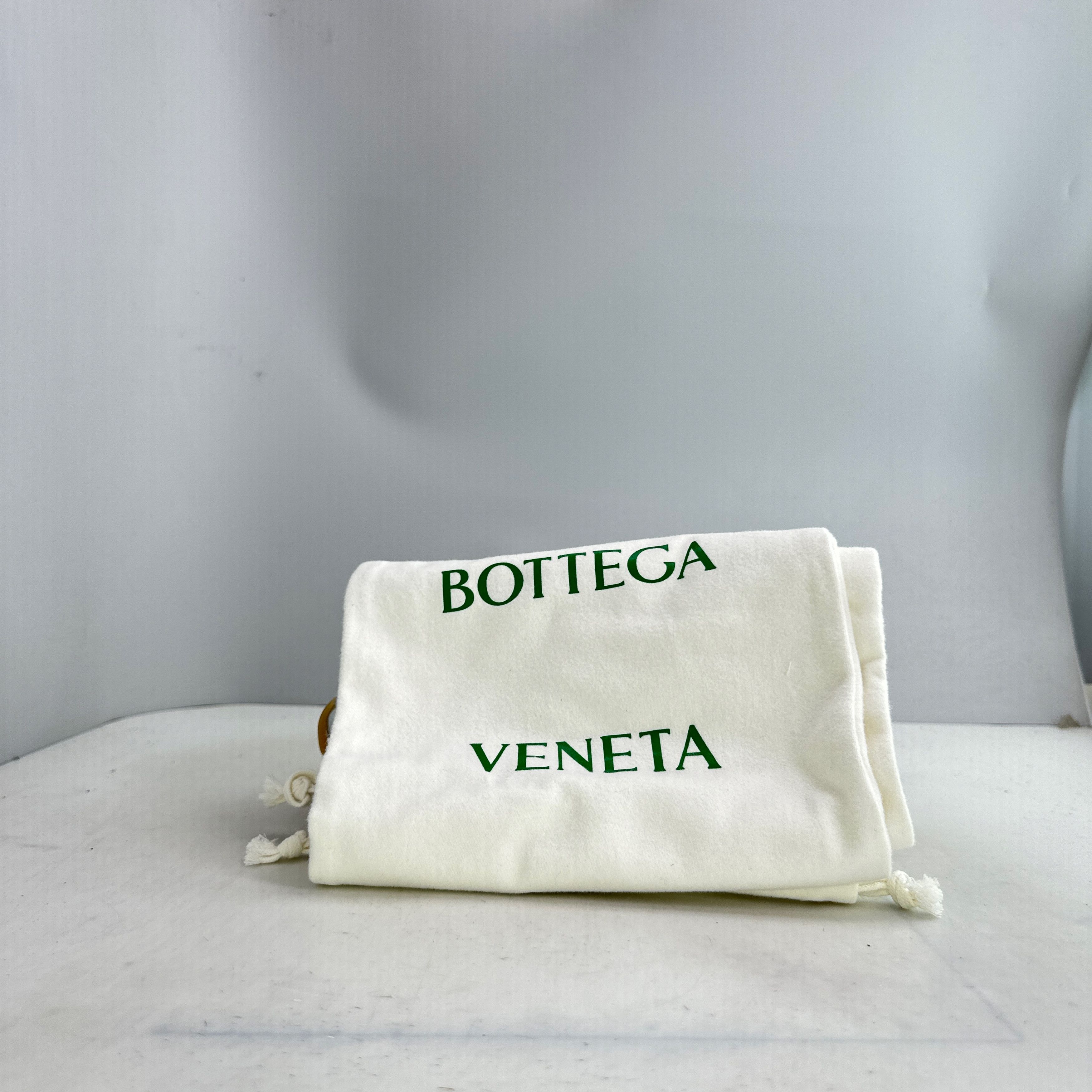 Bottega Veneta Bottega Veneta Orbit Low-Top Sneakers Silver Size 37 Size US 7 / IT 37 - 10 Thumbnail