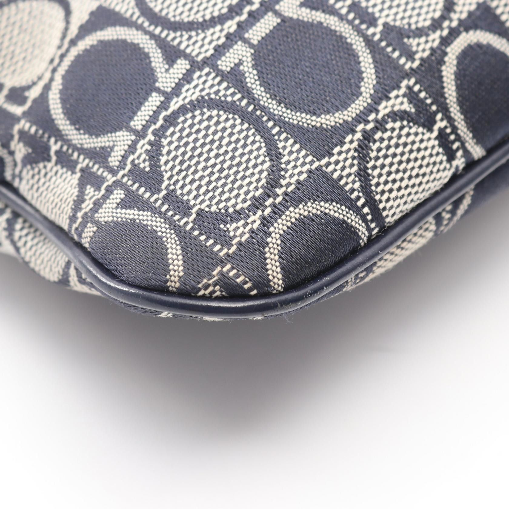 Salvatore Ferragamo Salvatore Ferragamo Salvatore Ferragamo Canvas Leather Shoulder Bag Textile Shoulder Bag DUTY FREE for USA Size ONE SIZE - 7 Thumbnail
