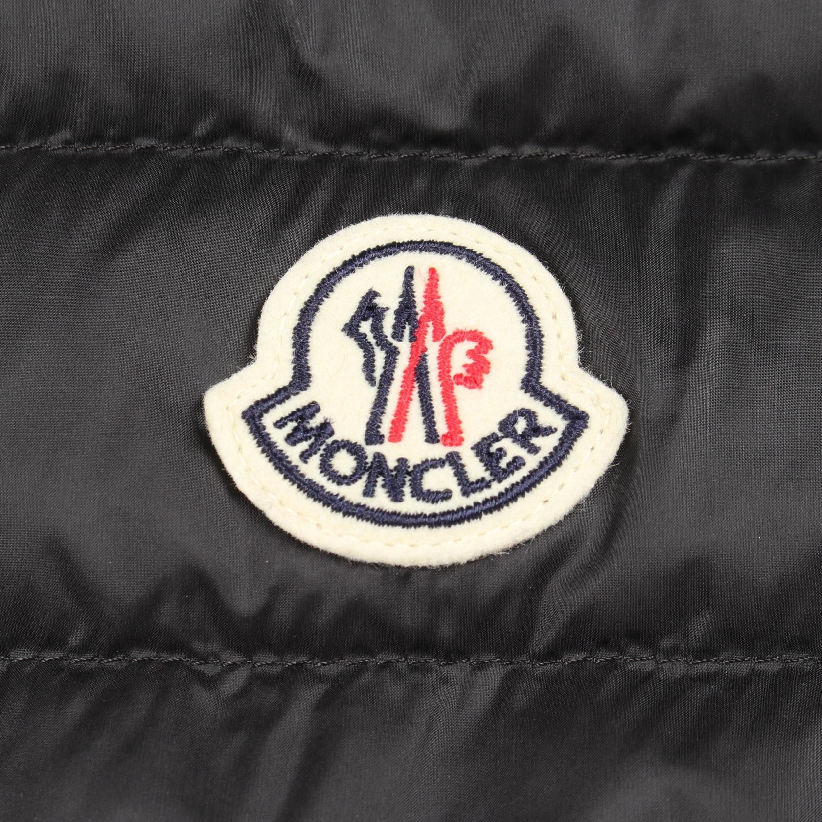 Moncler Moncler Moncler IGENS Nylon Down Vest Textile Outerwear 1A00087597YF9991 DUTY FREE for USA Size ONE SIZE - 6 Thumbnail