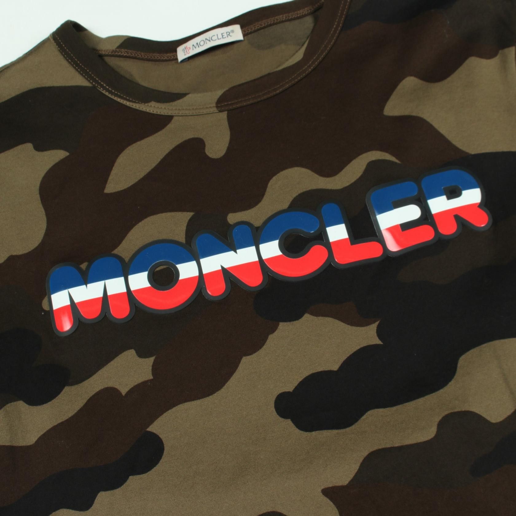 Moncler Moncler Moncler Cotton Short Sleeve T Shirt Textile T-Shirts 8042800 DUTY FREE for USA Size ONE SIZE - 9 Thumbnail