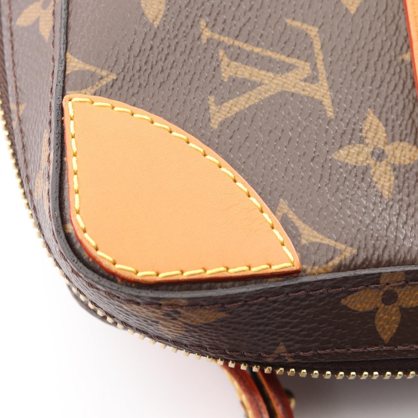 Louis Vuitton Louis Vuitton Louis Vuitton Soft Trunk Messenger Monogram Shoulder Bag Textile Shoulder Bag M44754 DUTY FREE for USA Size ONE SIZE - 7 Thumbnail
