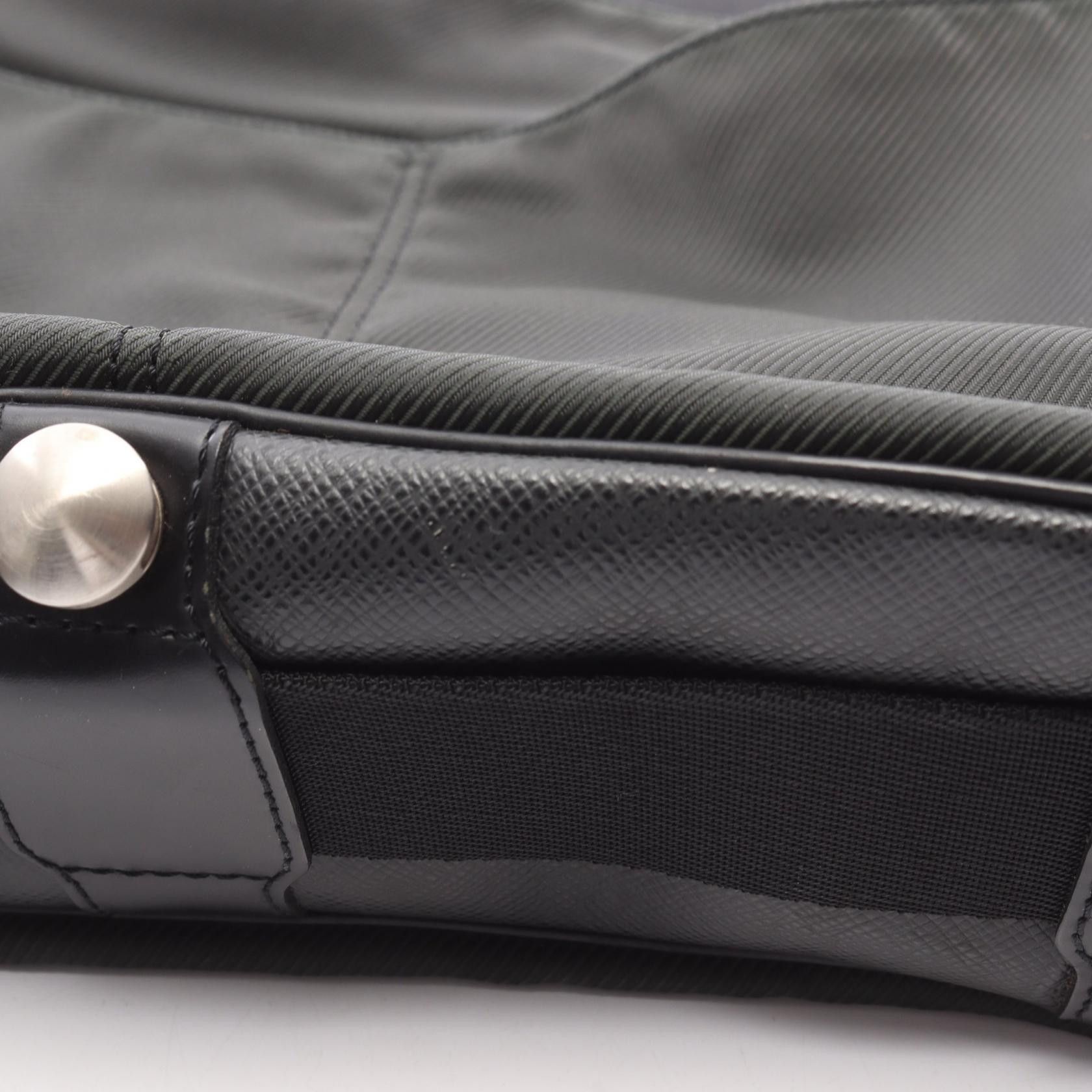 Louis Vuitton Louis Vuitton Louis Vuitton Victor Leather Nylon Canvas Shoulder Bag Textile Shoulder Bag M30142 DUTY FREE for USA Size ONE SIZE - 6 Thumbnail