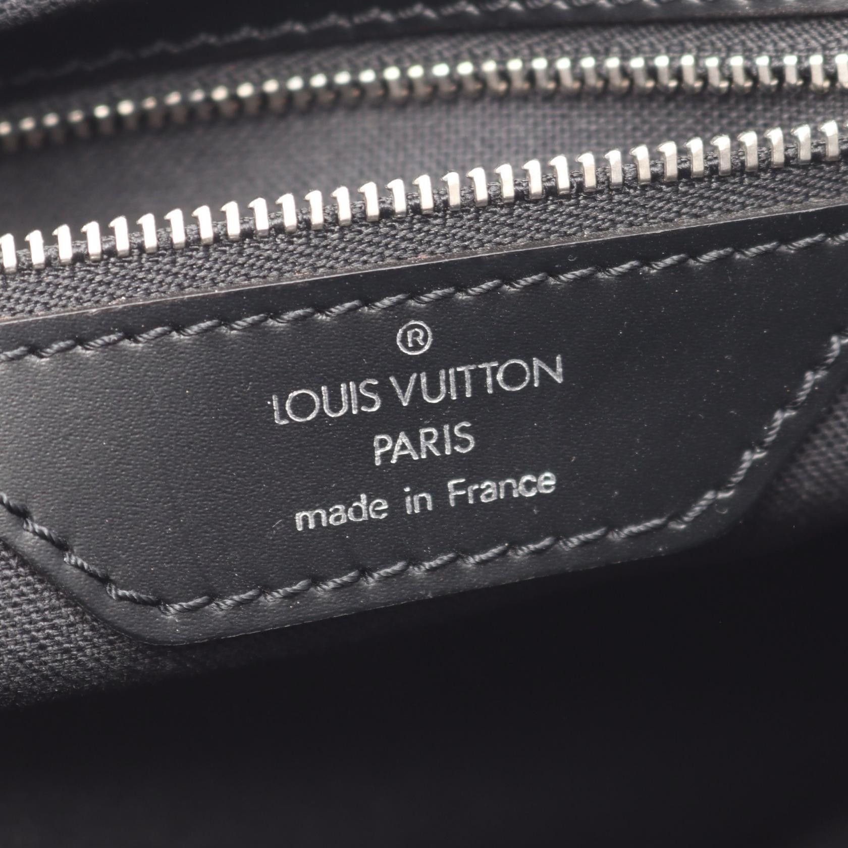 Louis Vuitton Louis Vuitton Louis Vuitton Victor Leather Nylon Canvas Shoulder Bag Textile Shoulder Bag M30142 DUTY FREE for USA Size ONE SIZE - 4 Thumbnail