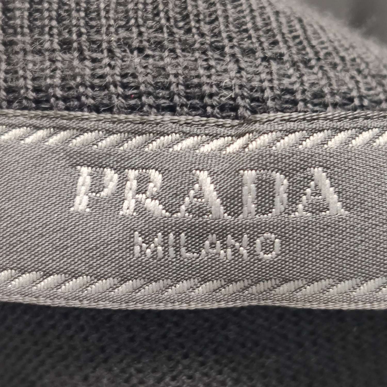 Prada Prada Men s Sweaters Knitwear Size US S / EU 44-46 / 1 - 4 Thumbnail