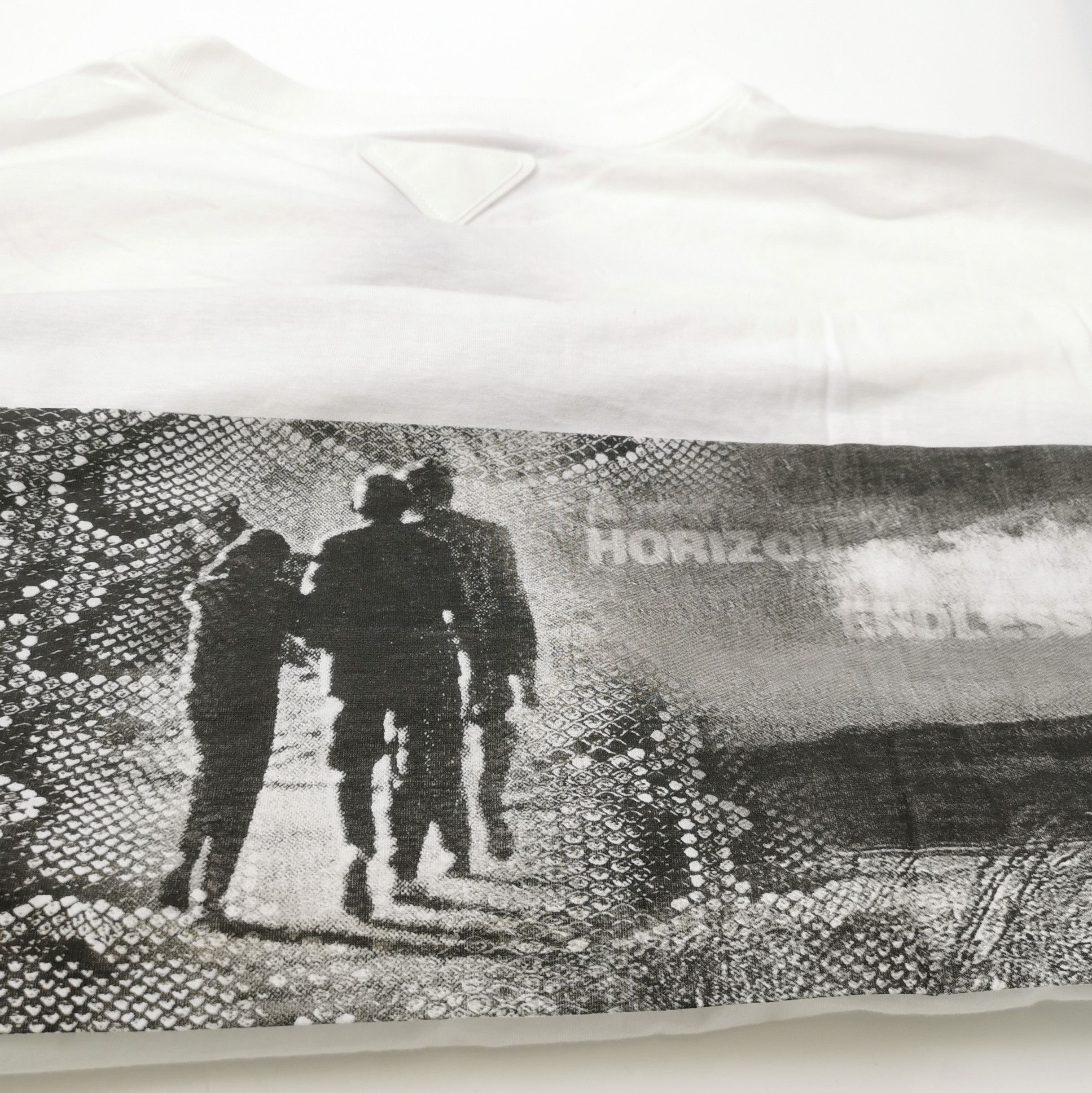 Prada Prada Men xl Short Sleeve Shirts Size US XL / EU 56 / 4 - 3 Thumbnail