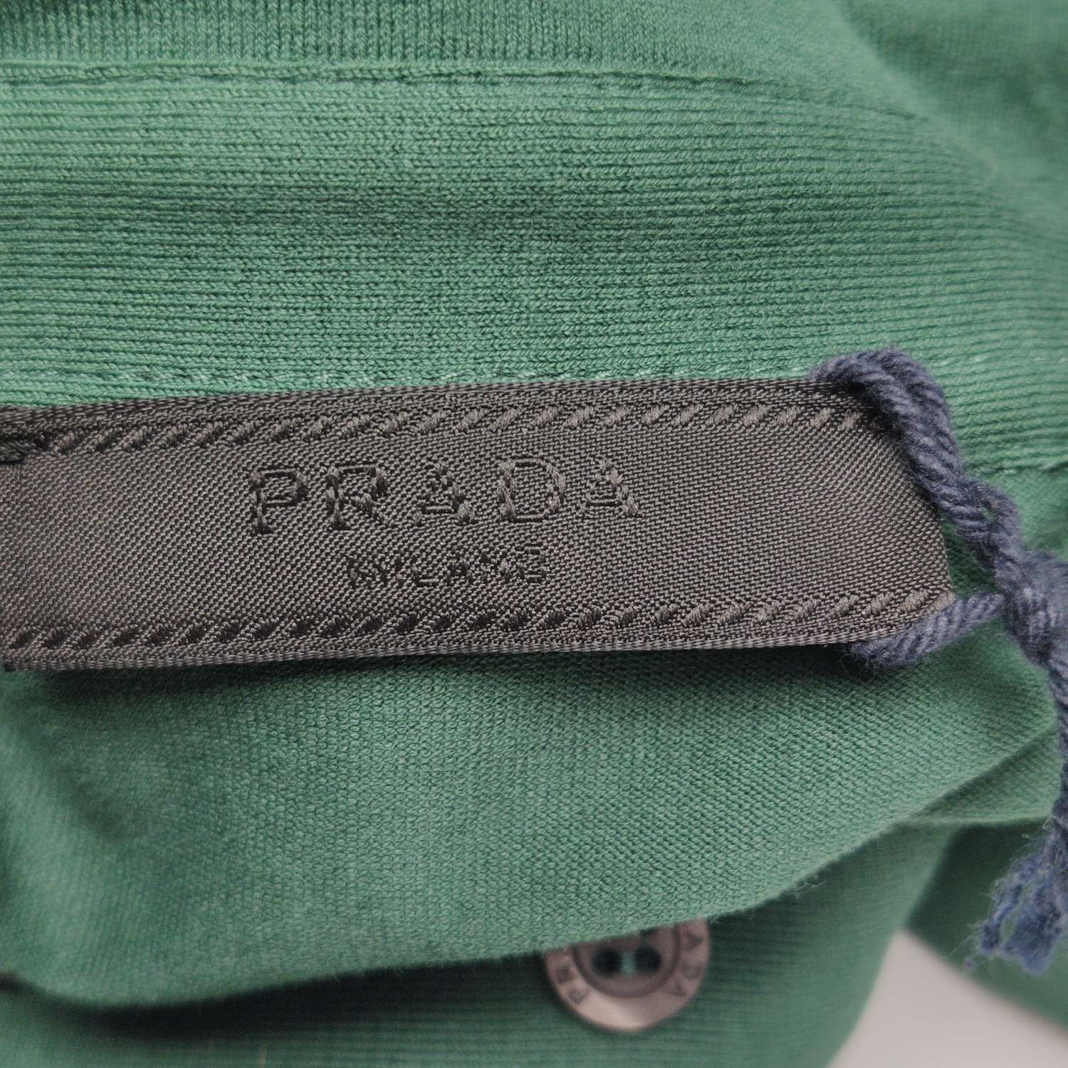 Prada Prada Men xl Short Sleeve Shirts Size US XL / EU 56 / 4 - 5 Thumbnail