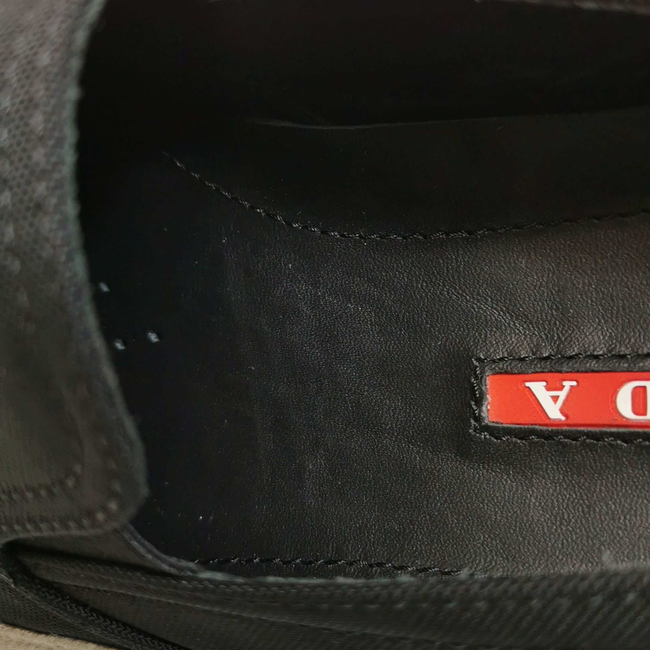 Prada Prada Men 7 Lowtop Sneakers Size US 7 / EU 40 - 8 Thumbnail