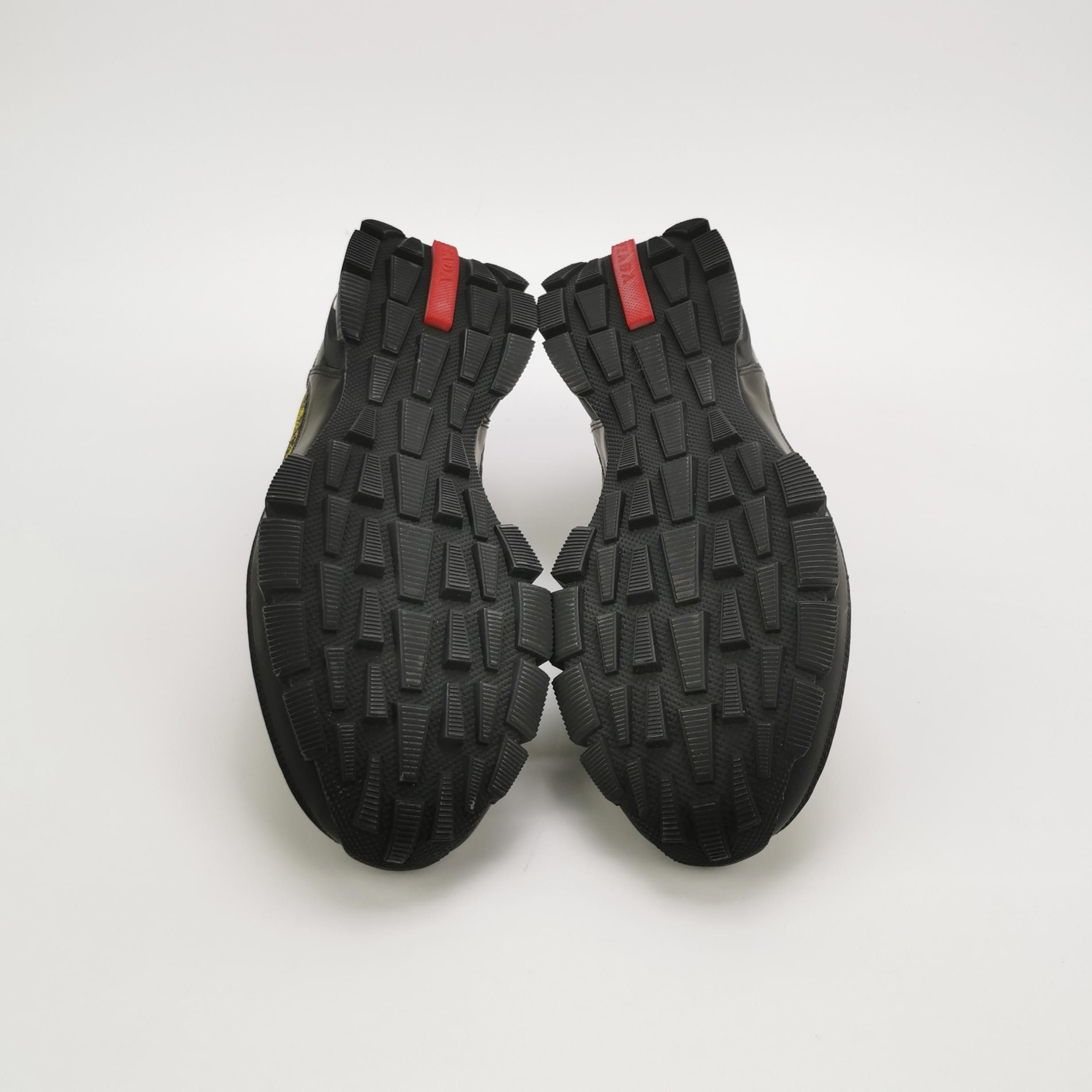 Prada Prada Men 9 Lowtop Sneakers Size US 9 / EU 42 - 5 Thumbnail