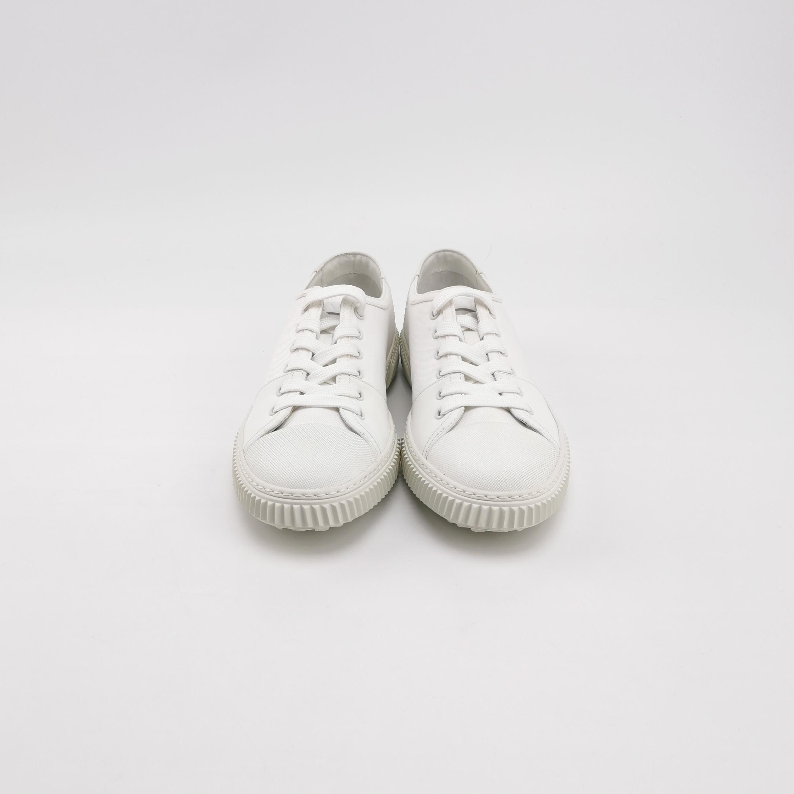 Prada Prada Men 8 Lowtop Sneakers Size US 8 / EU 41 - 3 Thumbnail