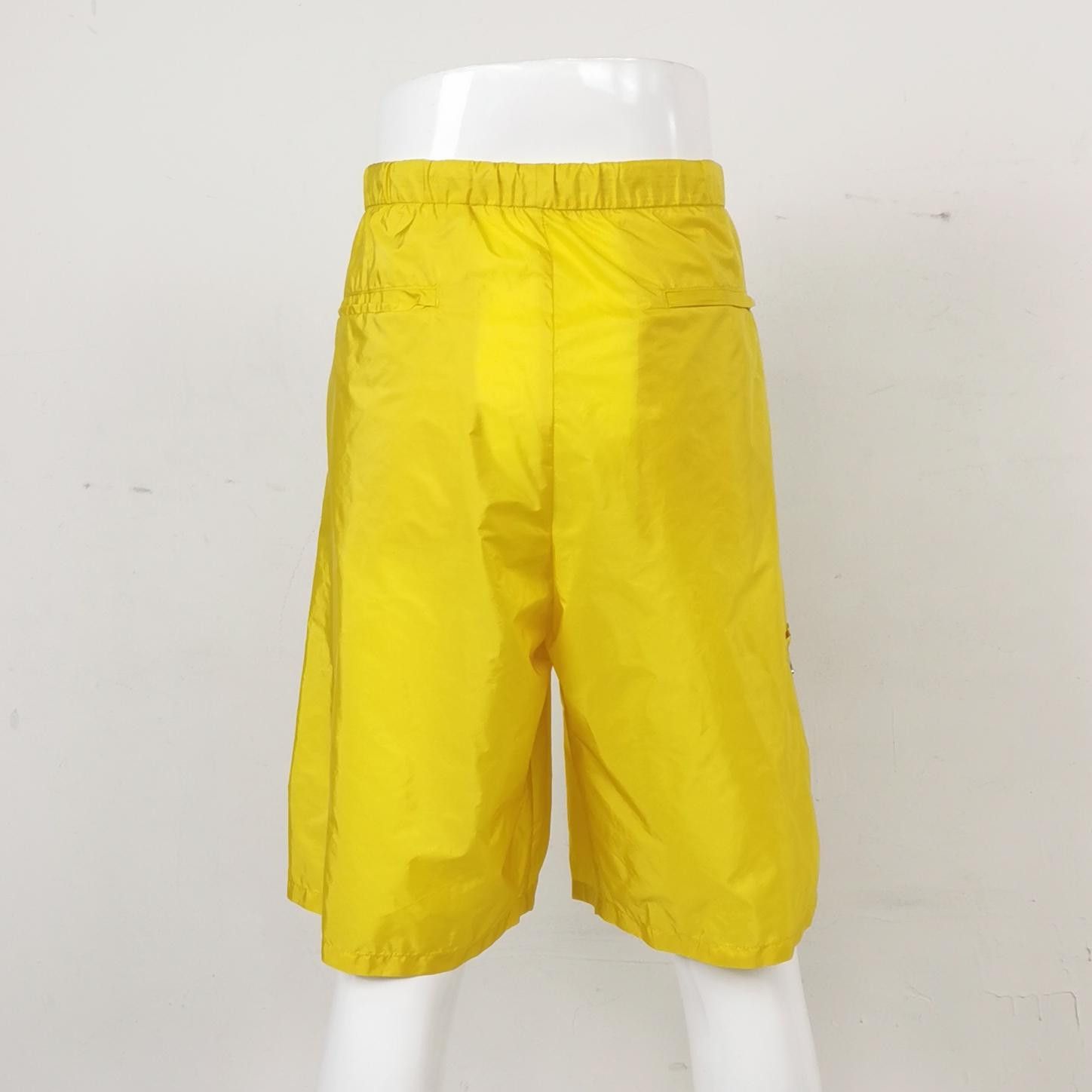Prada Prada Men 36 Shorts Size US 36 / EU 52 - 2 Thumbnail