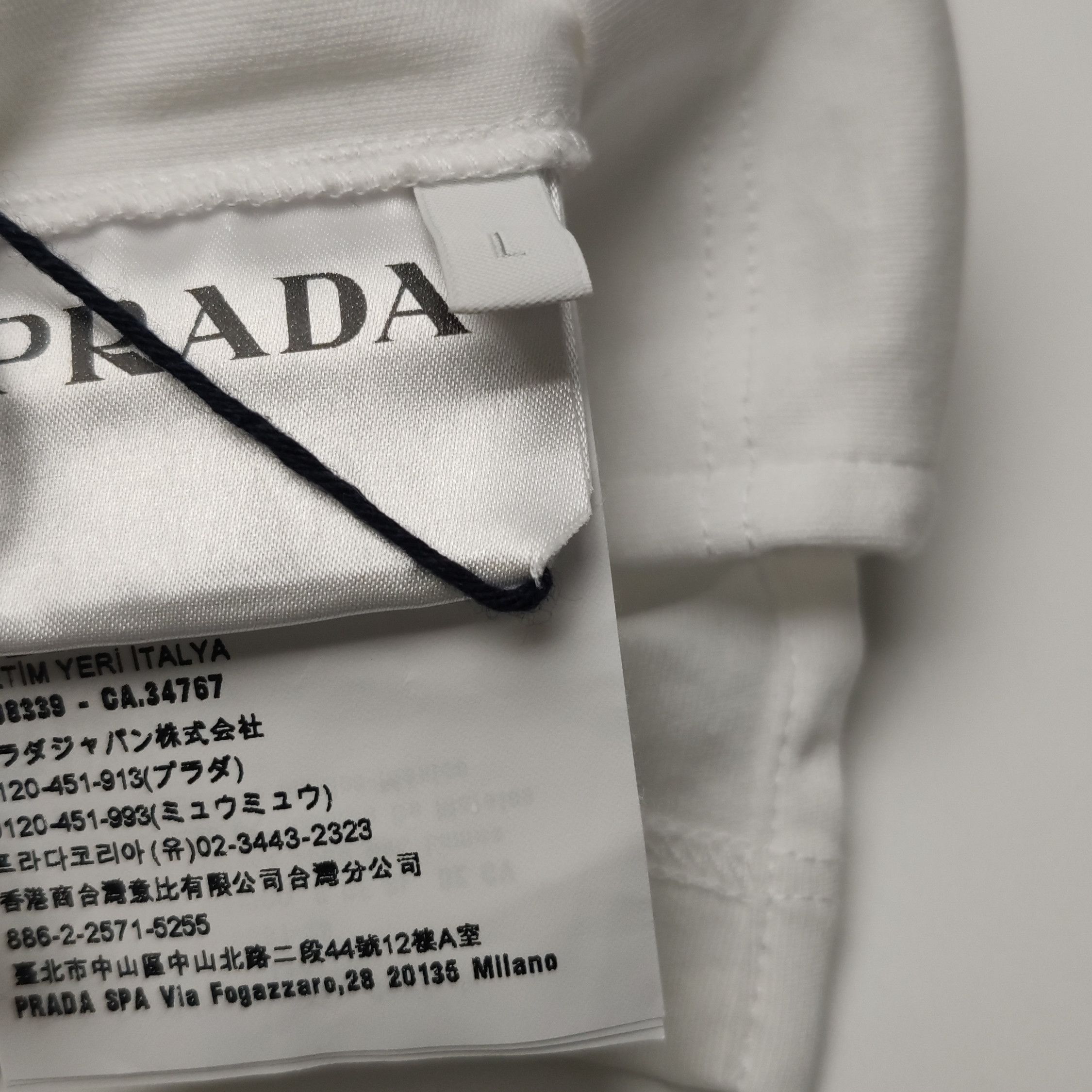 Prada Prada Men l Short Sleeve Shirts Size US L / EU 52-54 / 3 - 11 Thumbnail