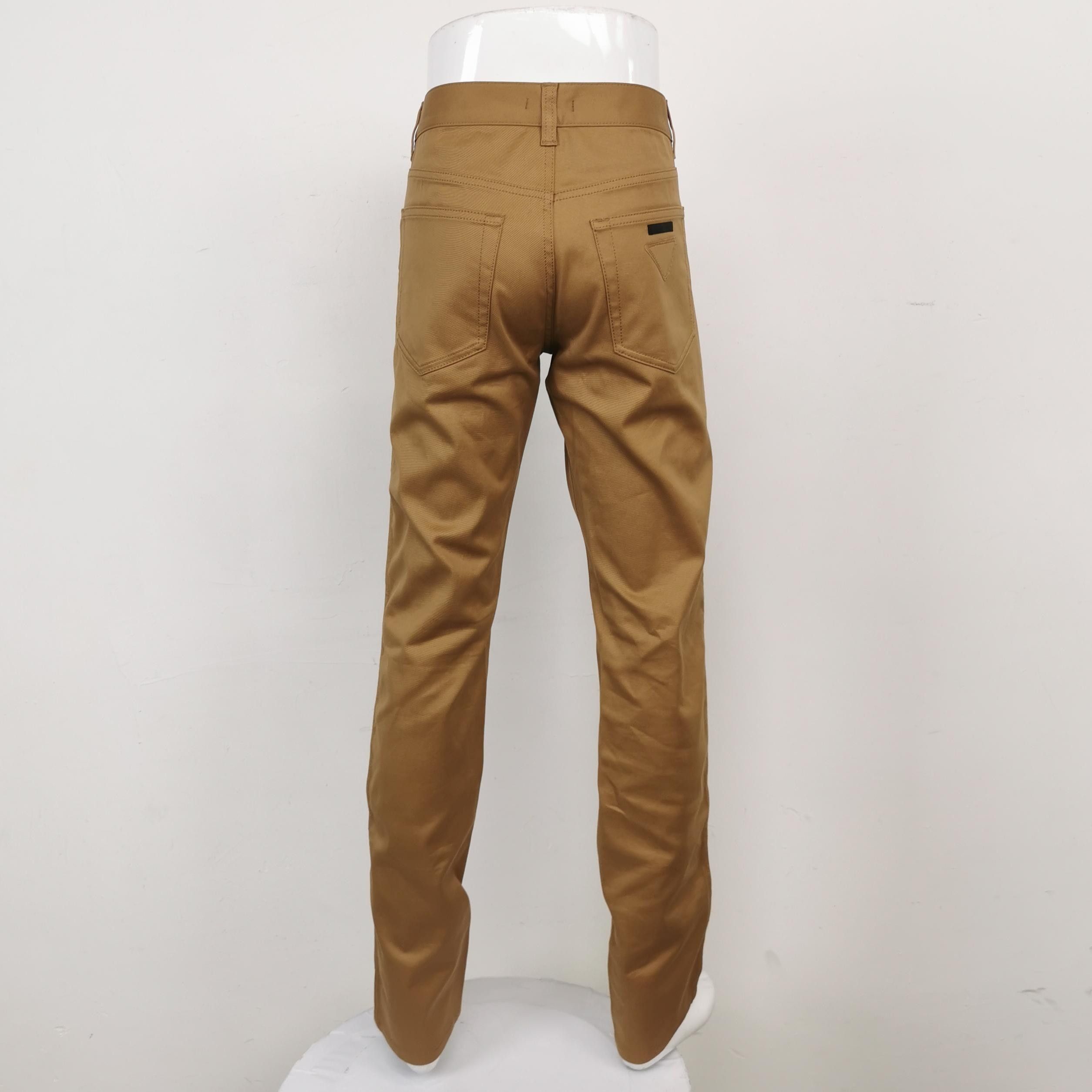 Prada Prada Men 34 Casual Pants Size US 34 / EU 50 - 2 Thumbnail