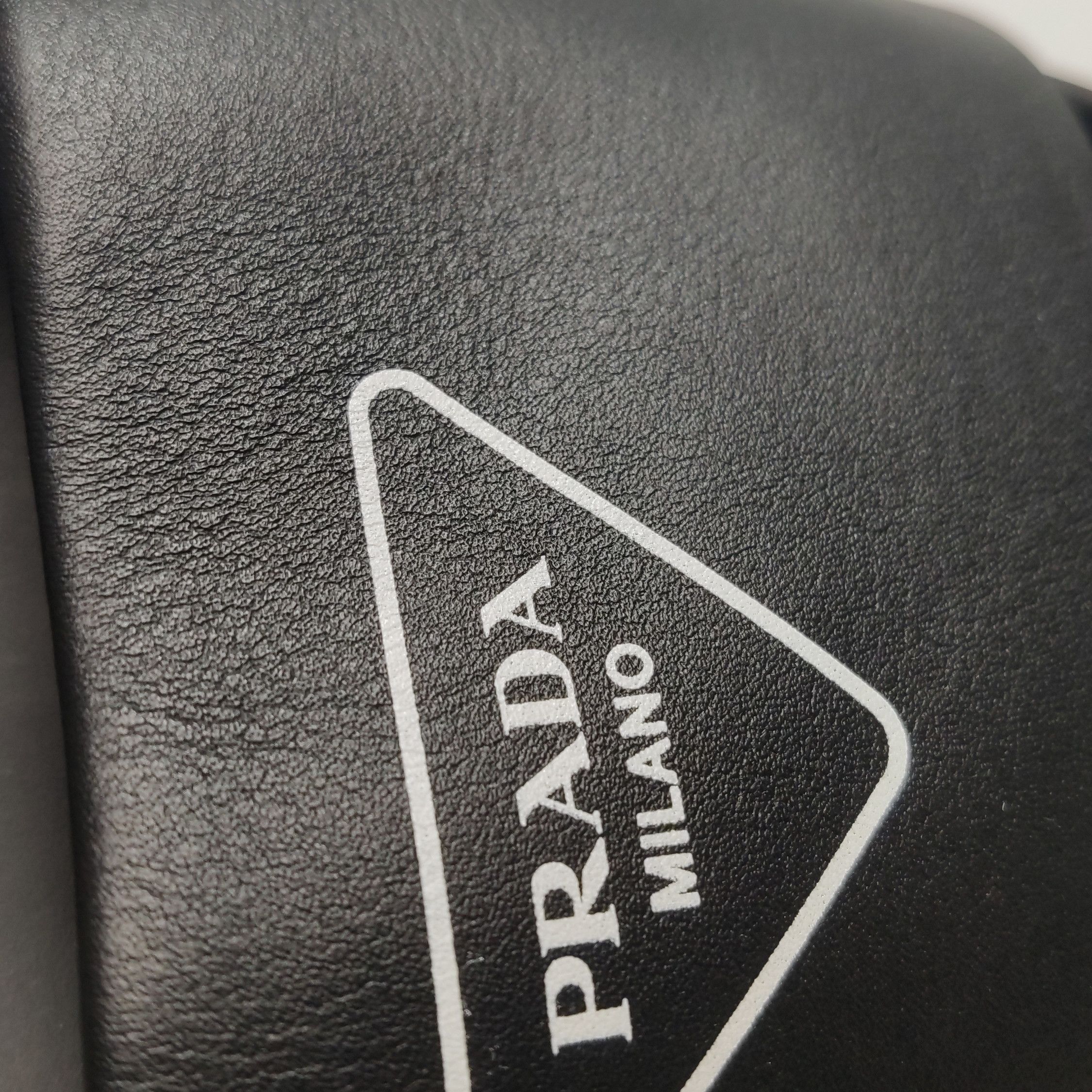 Prada Prada Men 7 Sandals Size US 7 / EU 40 - 10 Thumbnail