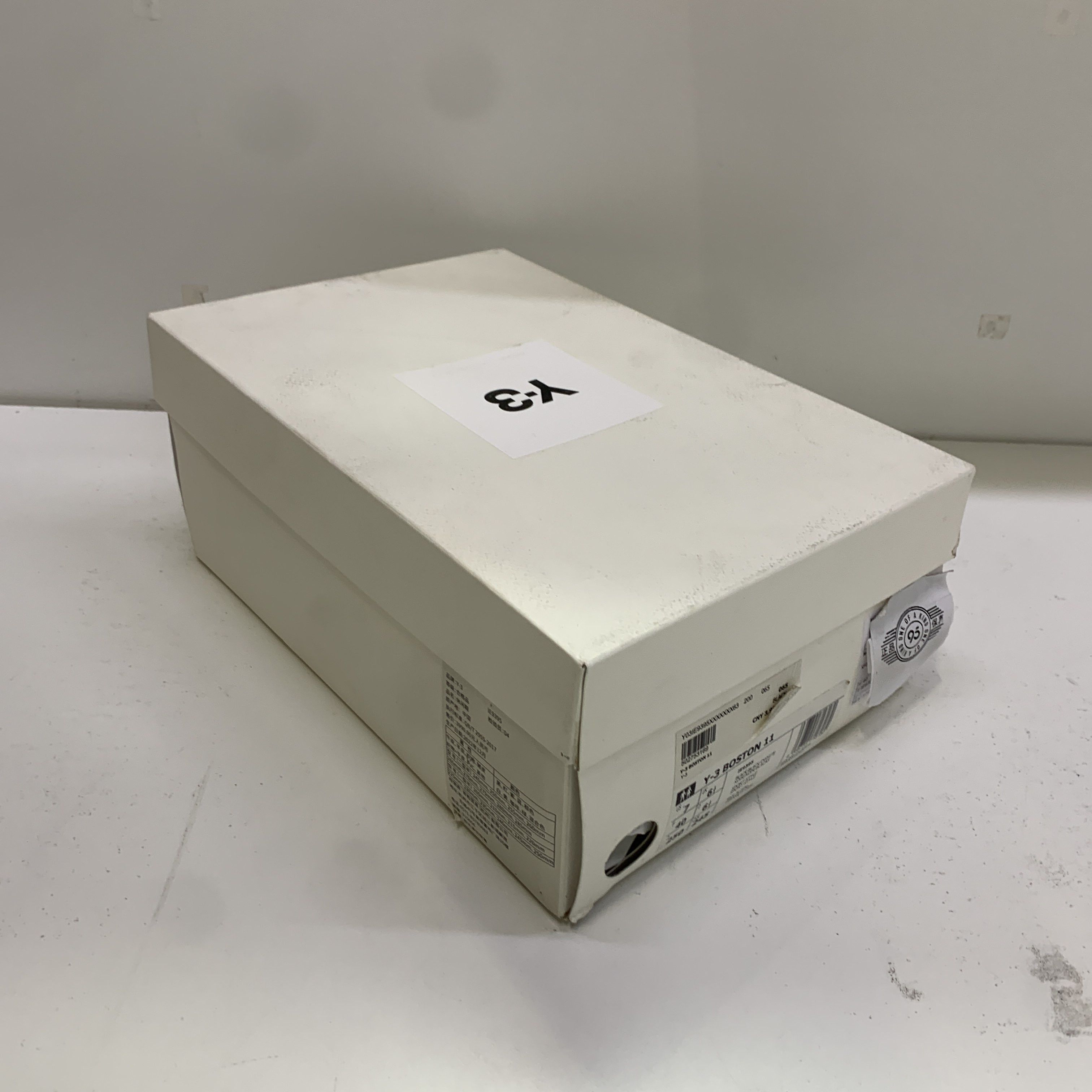 Y-3 Y-3 Boston 11 Sneakers Size 7 Size US 7 / EU 40 - 12 Thumbnail
