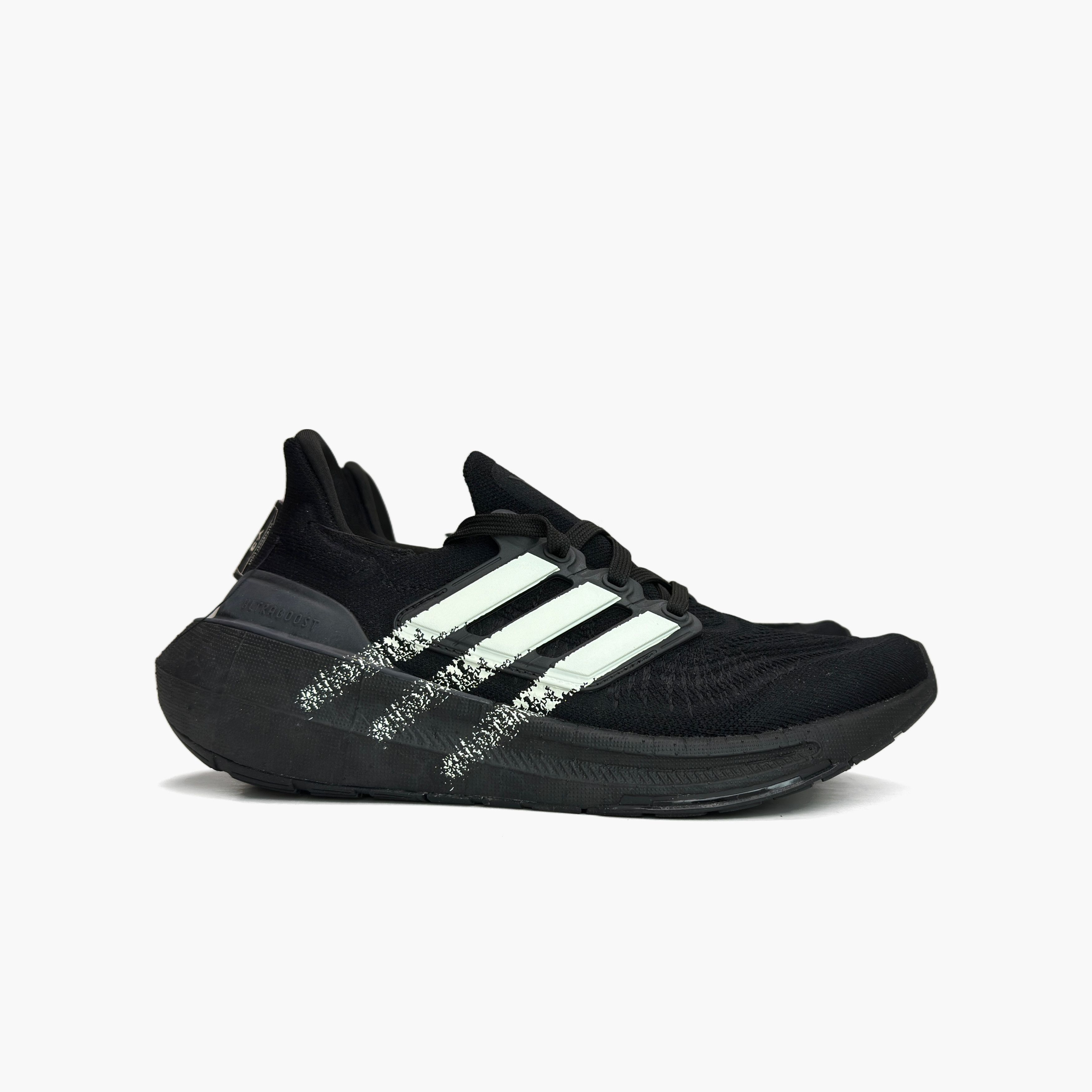Y-3 Y-3 Ultraboost Light Sneakers Size 36.6 Size US 6.5 / IT 36.5 - 4 Thumbnail