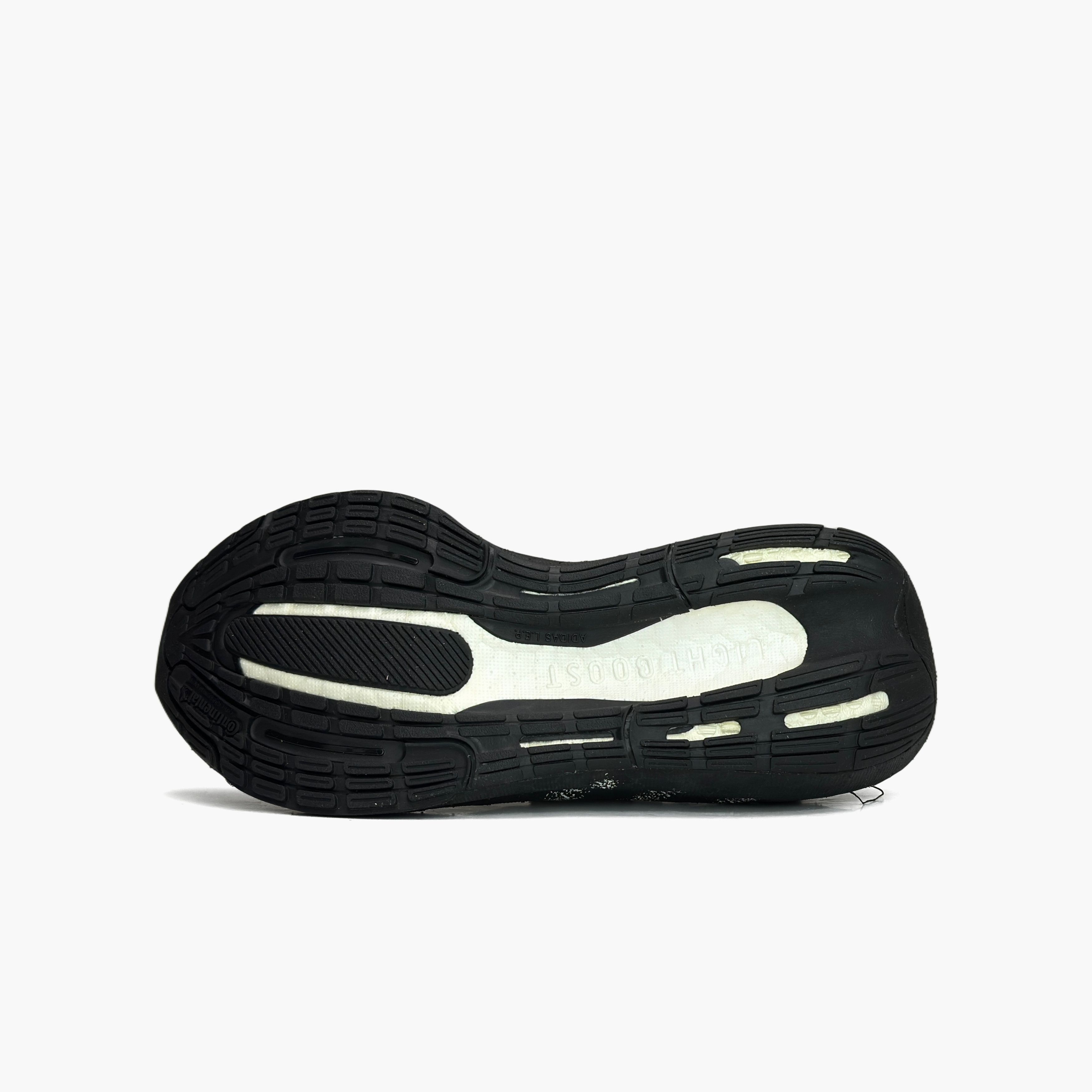 Y-3 Y-3 Ultraboost Light Sneakers Size 36.6 Size US 6.5 / IT 36.5 - 8 Thumbnail