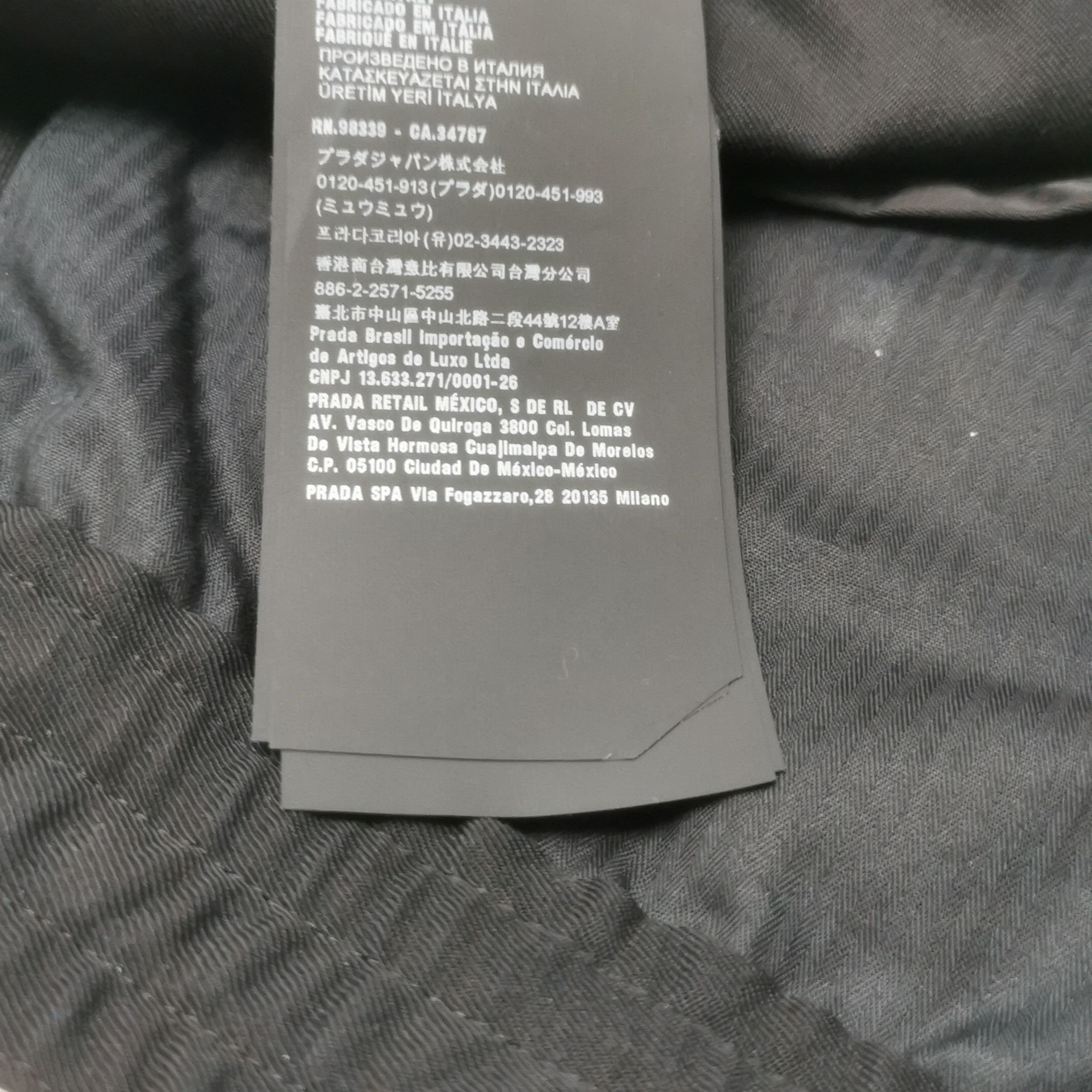 Prada Prada Men 34 Shorts Size US 34 / EU 50 - 10 Thumbnail