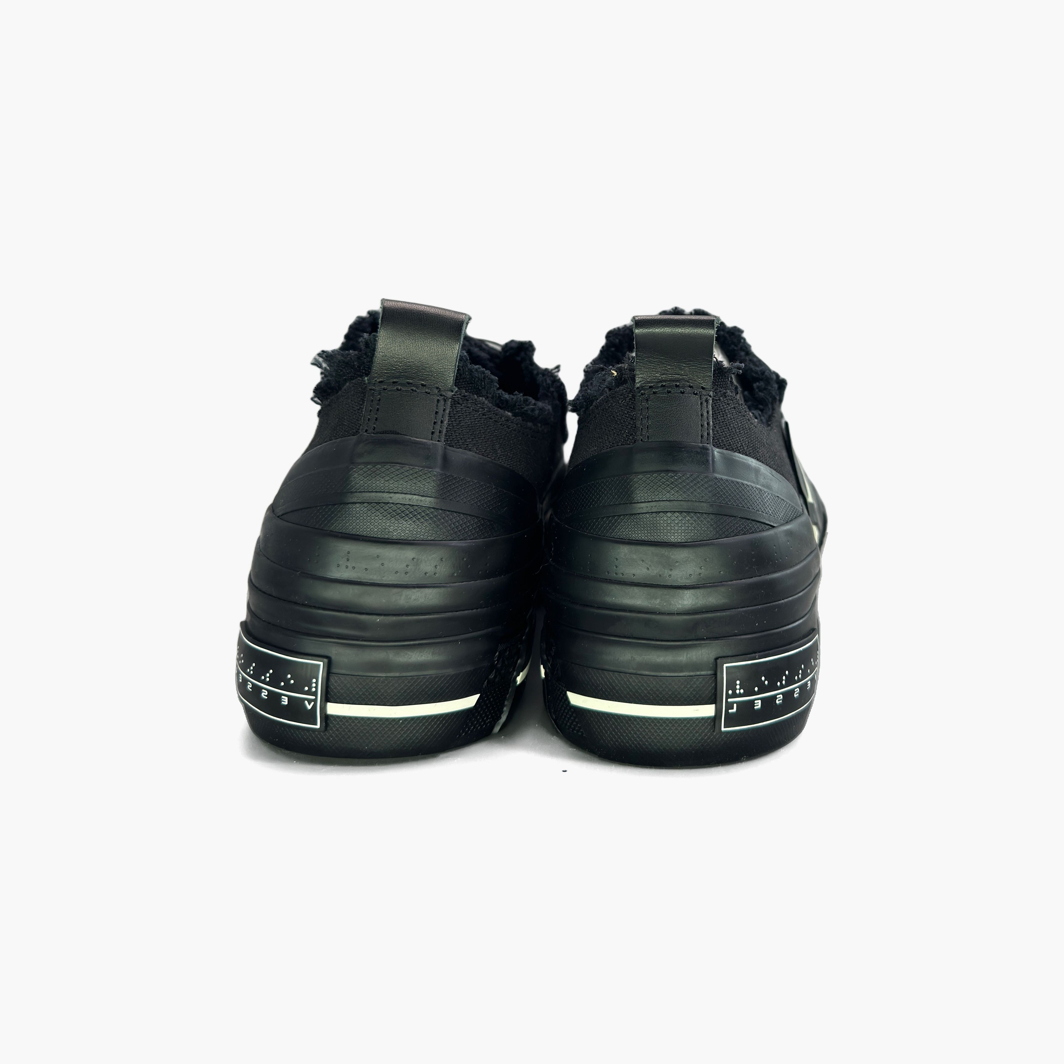 xVESSEL xVESSEL x Y's Deconstructed Low-Top Sneakers US 10 Size US 10 / EU 43 - 6 Thumbnail