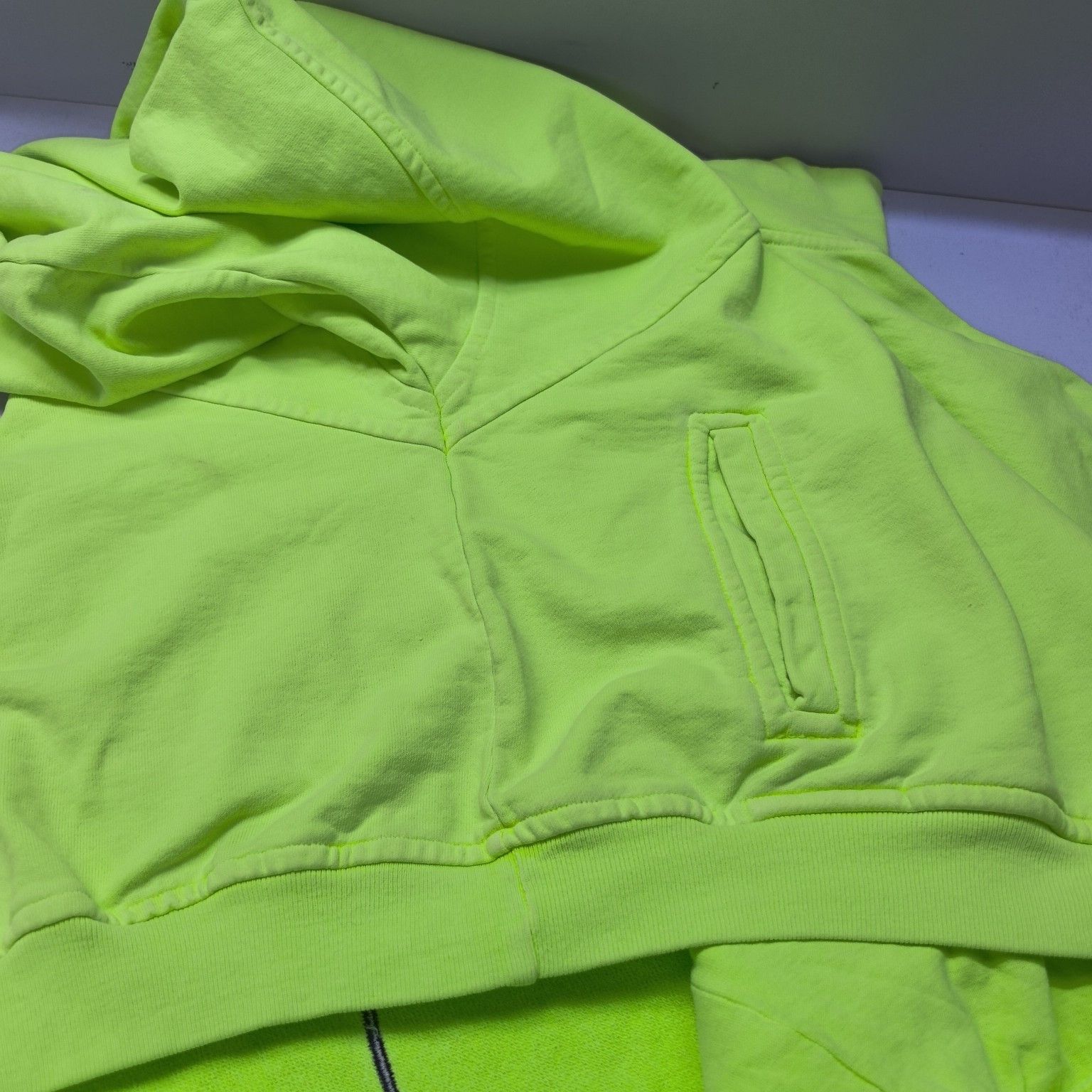 Rhude RHUDE Neon Logo Zip Sweatshirt Size L Size US L / EU 52-54 / 3 - 14 Thumbnail