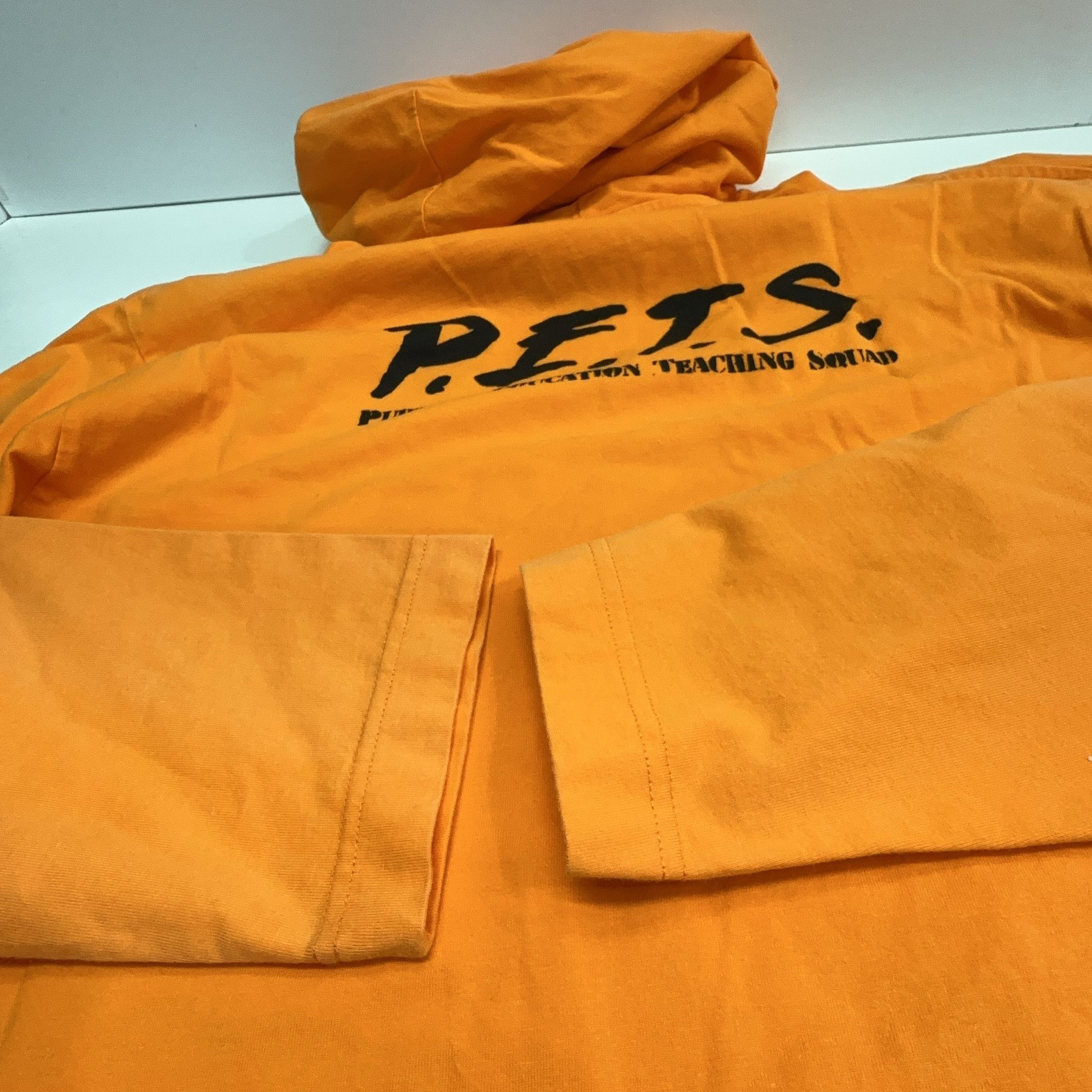 Vetements Vetements P.E.T.S. Long Sleeve Hoodie Size S Size US S / EU 44-46 / 1 - 12 Thumbnail