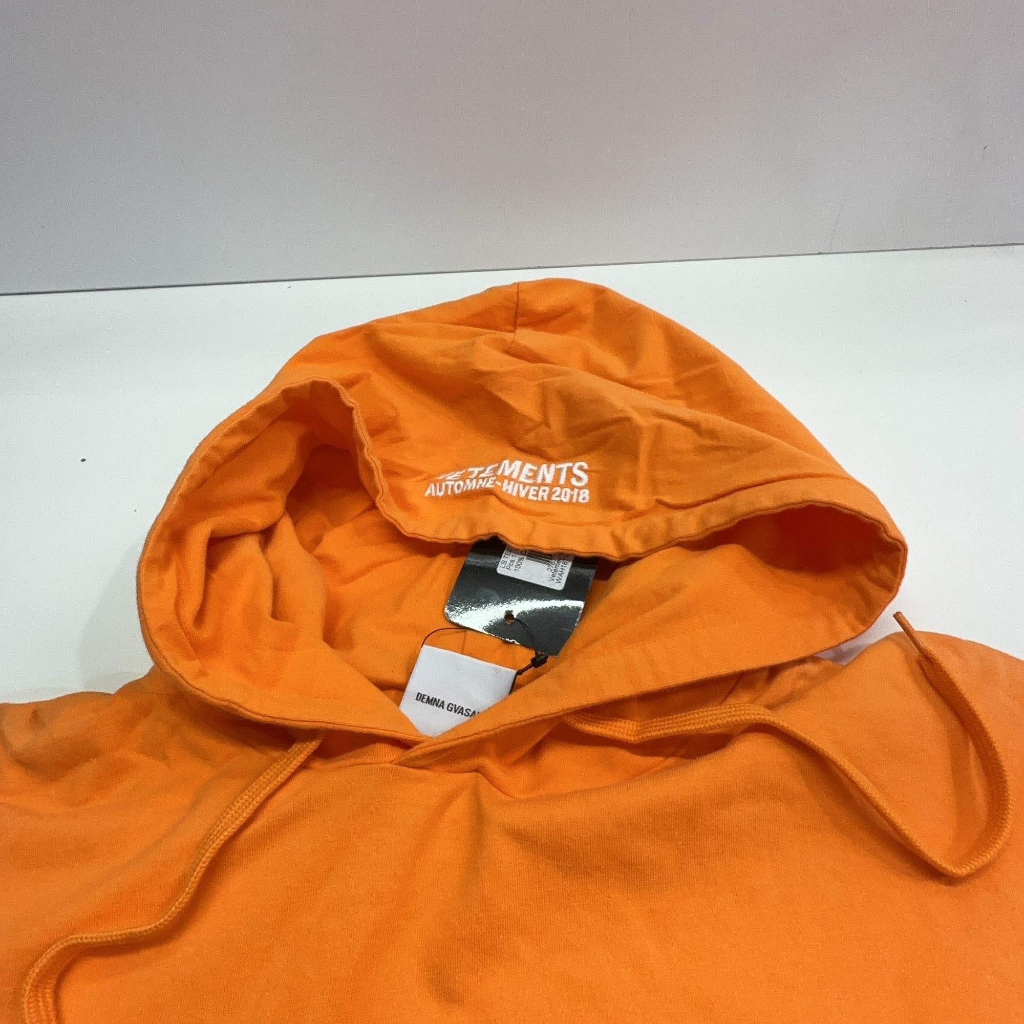 Vetements Vetements P.E.T.S. Long Sleeve Hoodie Size S Size US S / EU 44-46 / 1 - 10 Thumbnail
