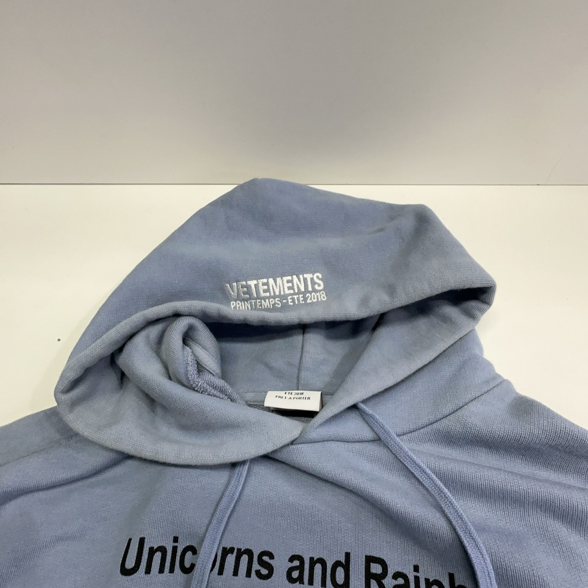 Vetements Vetements Unicorns and Rainbows Hoodie Size S Size S / US 4 / IT 40 - 7 Thumbnail