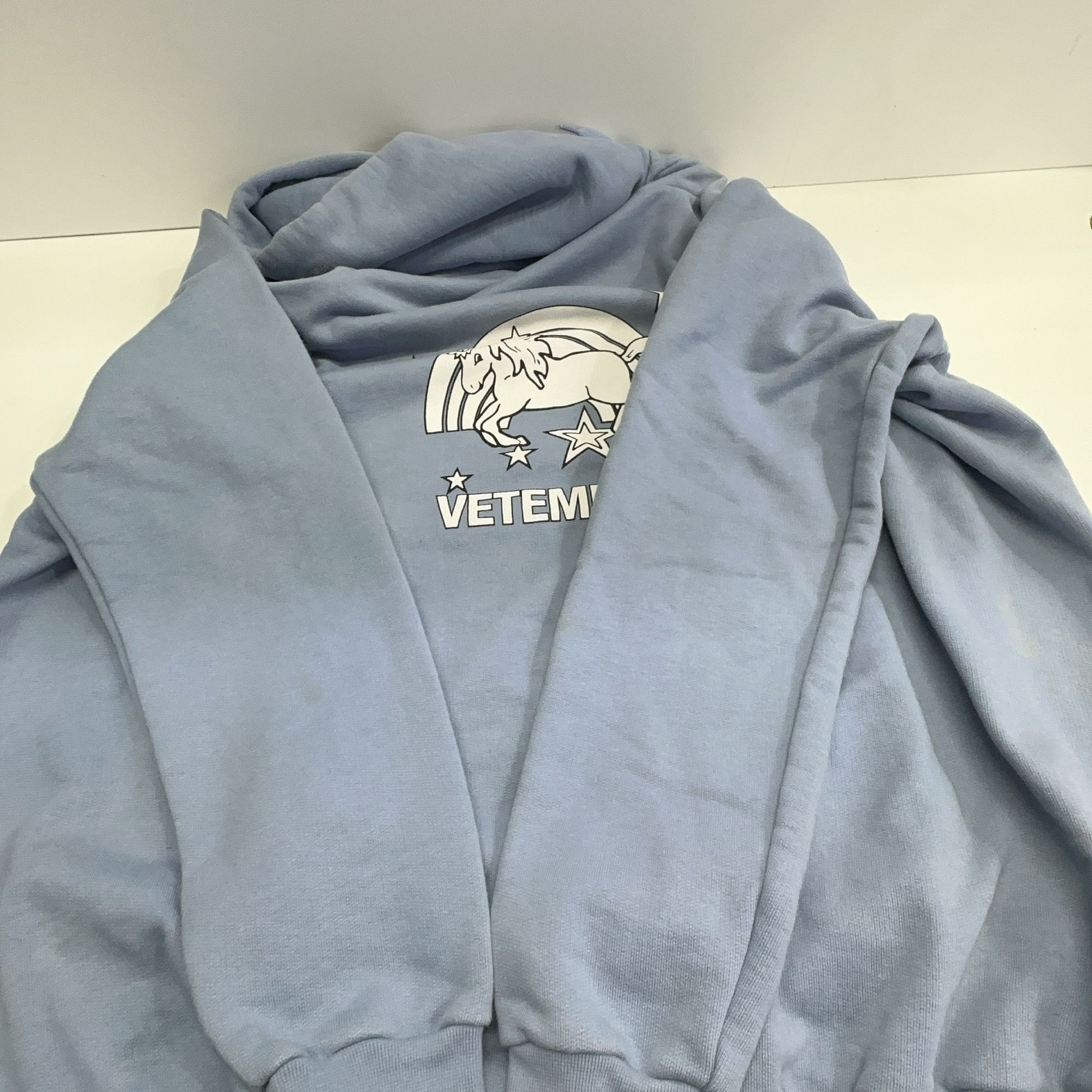 Vetements Vetements Unicorns and Rainbows Hoodie Size S Size S / US 4 / IT 40 - 12 Thumbnail