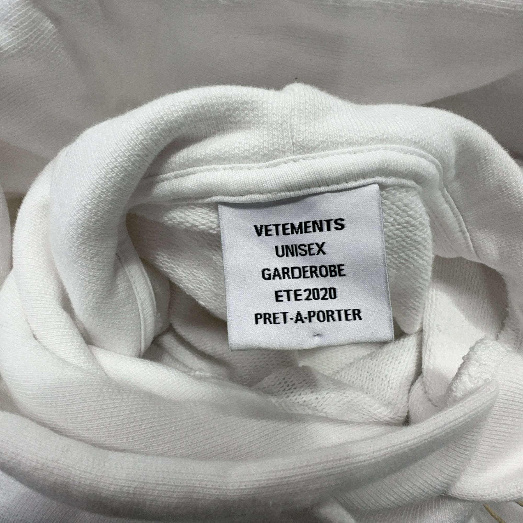Vetements Vetements Logo Hoodie Size M Size US M / EU 48-50 / 2 - 5 Thumbnail