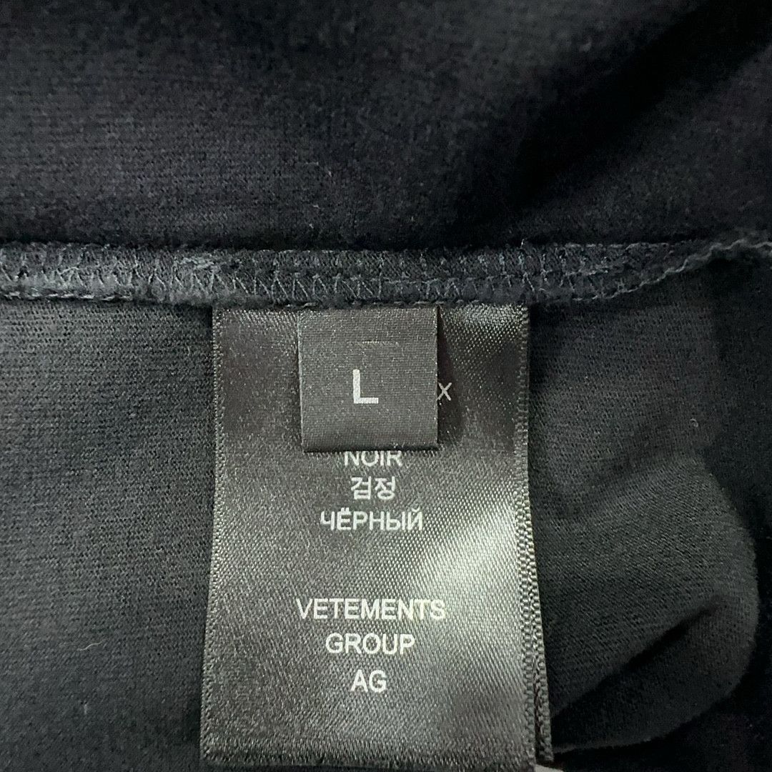 Vetements Vetements Think Globally Rainbow Logo T-Shirt Size L Size US L / EU 52-54 / 3 - 4 Thumbnail