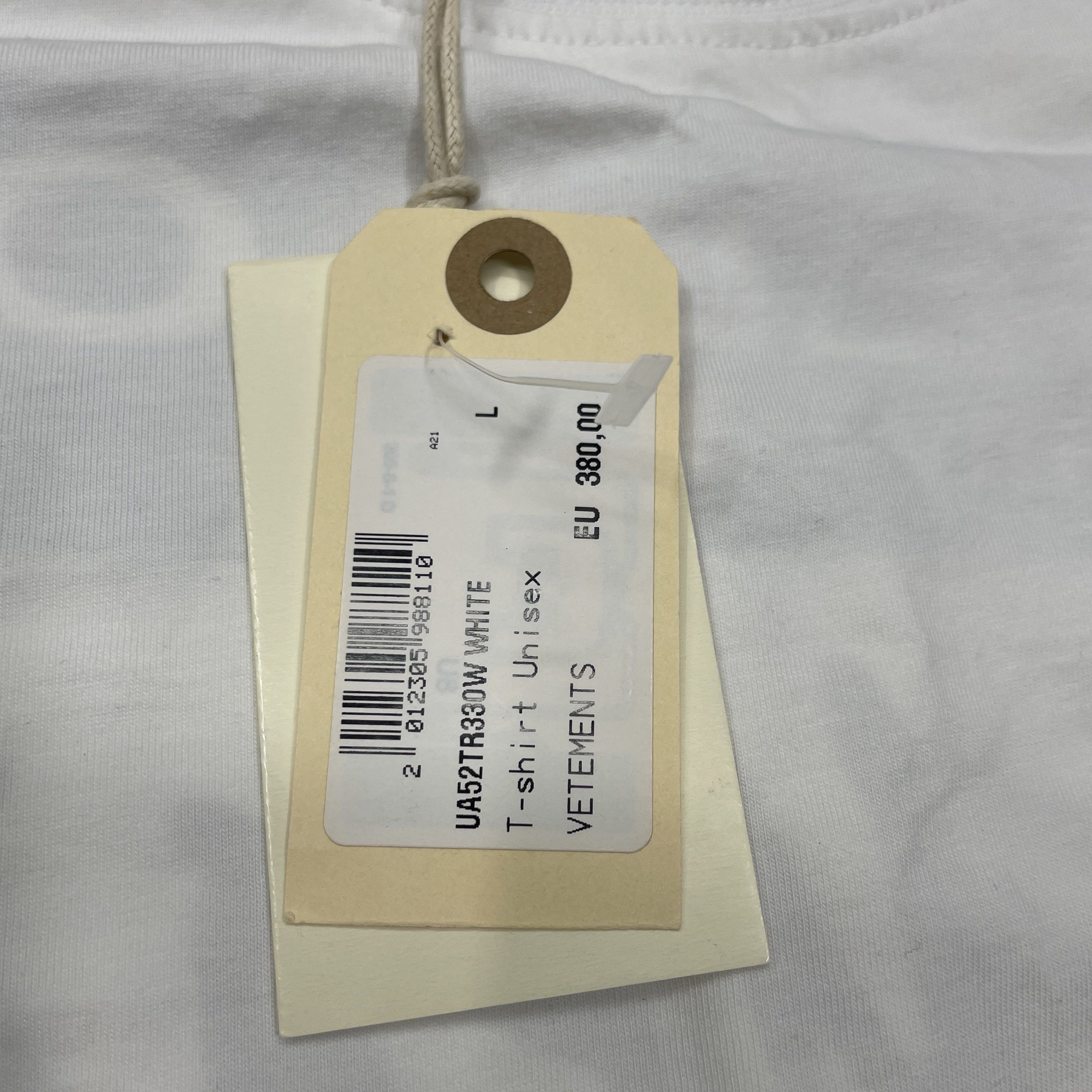 Vetements Vetements Logo Print T-Shirt Size L Size US L / EU 52-54 / 3 - 5 Thumbnail