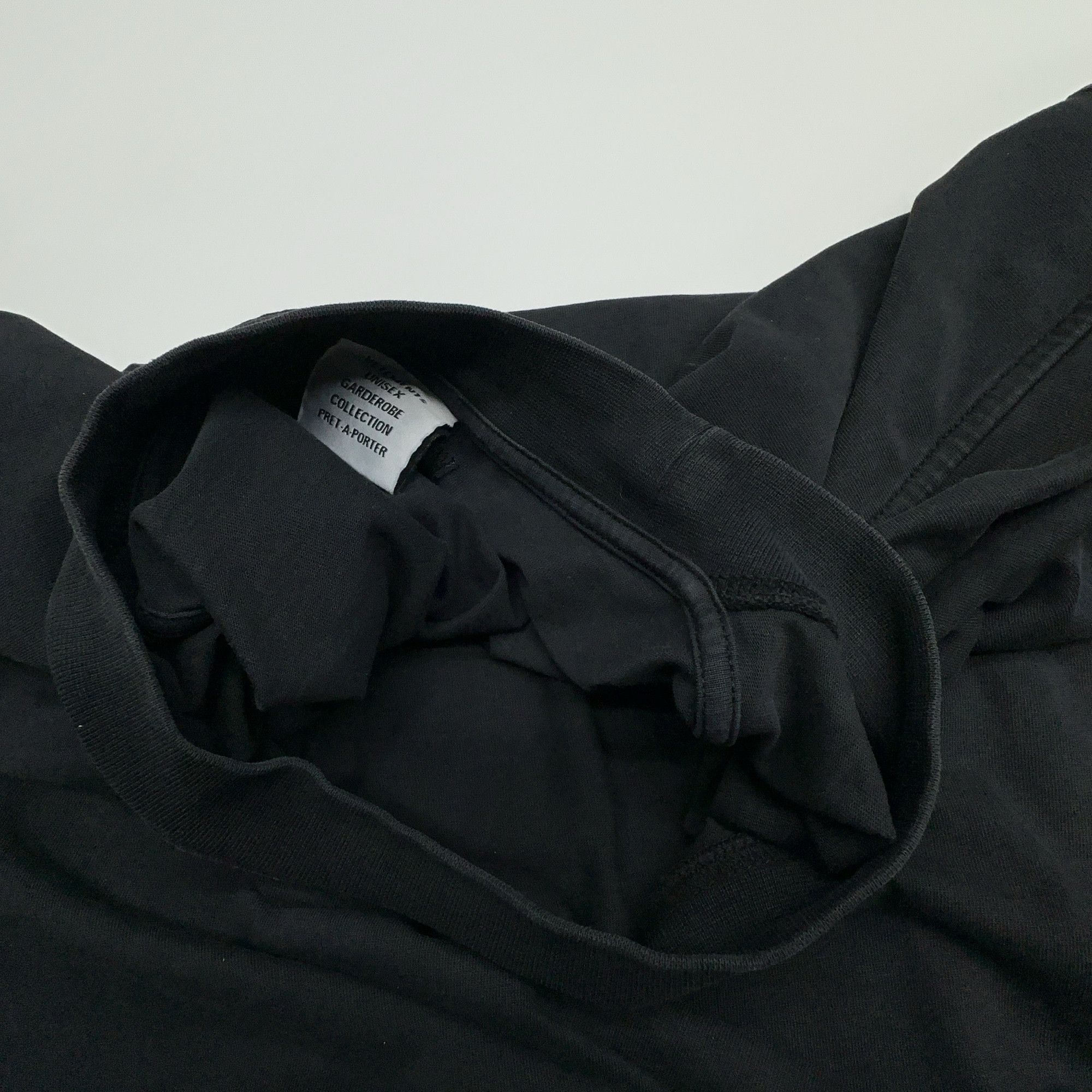 Vetements Vetements Limited Edition Logo T-Shirt Size M Size US M / EU 48-50 / 2 - 6 Thumbnail