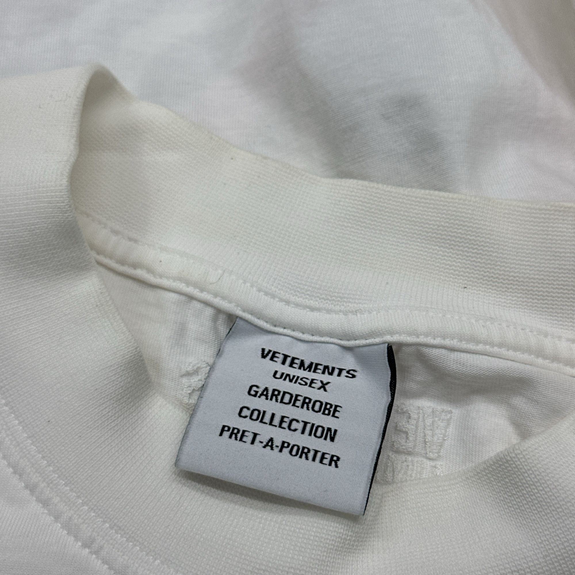 Vetements Vetements No Social Media T-Shirt Size S Size US S / EU 44-46 / 1 - 3 Thumbnail