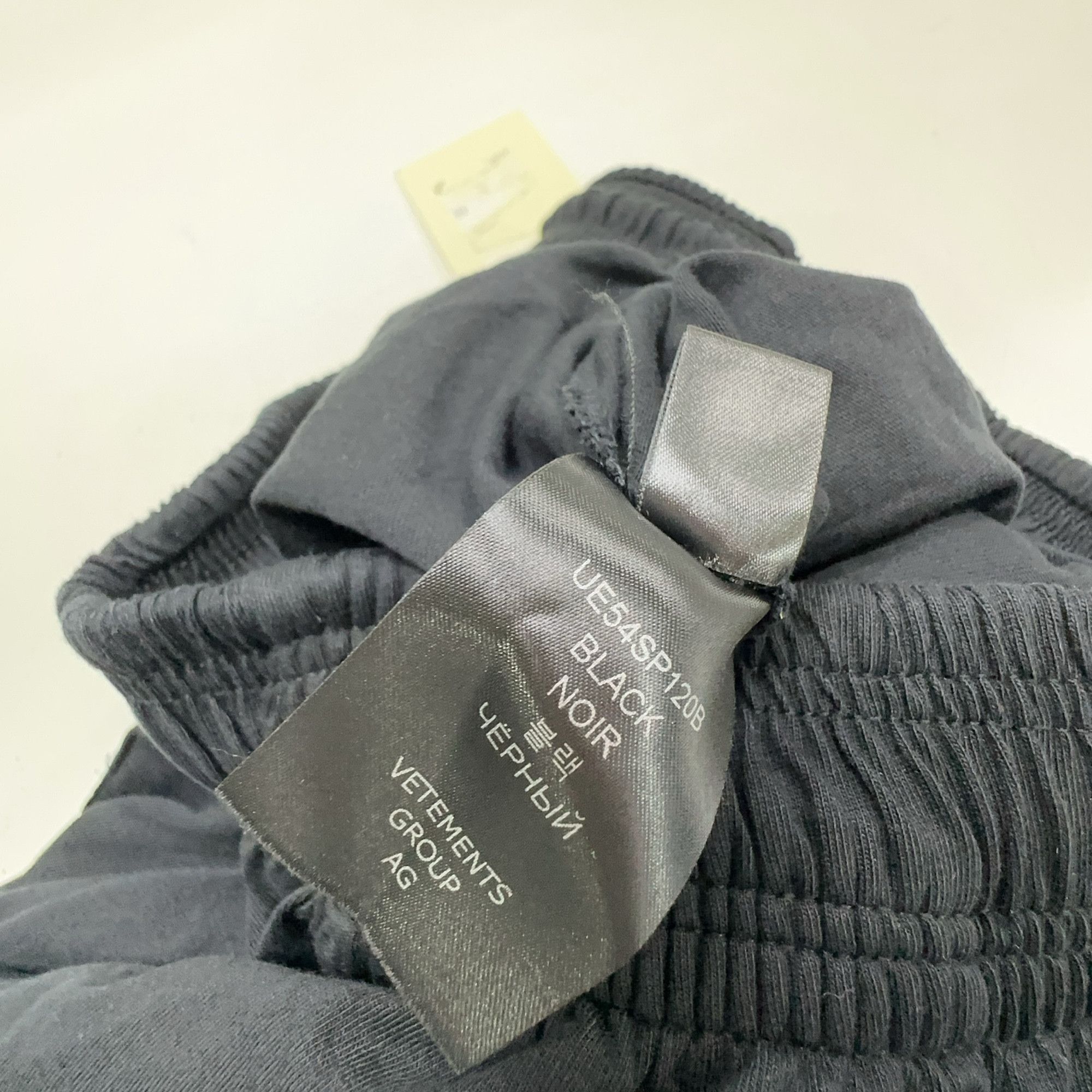 Vetements Vetements Plain Sweatpants Size XS Size US 28 / EU 44 - 6 Thumbnail