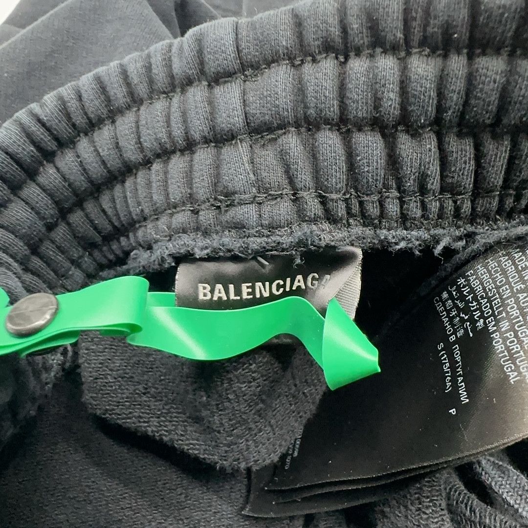 Balenciaga Balenciaga Logo Sweat Shorts Size S Size US 30 / EU 46 - 5 Thumbnail