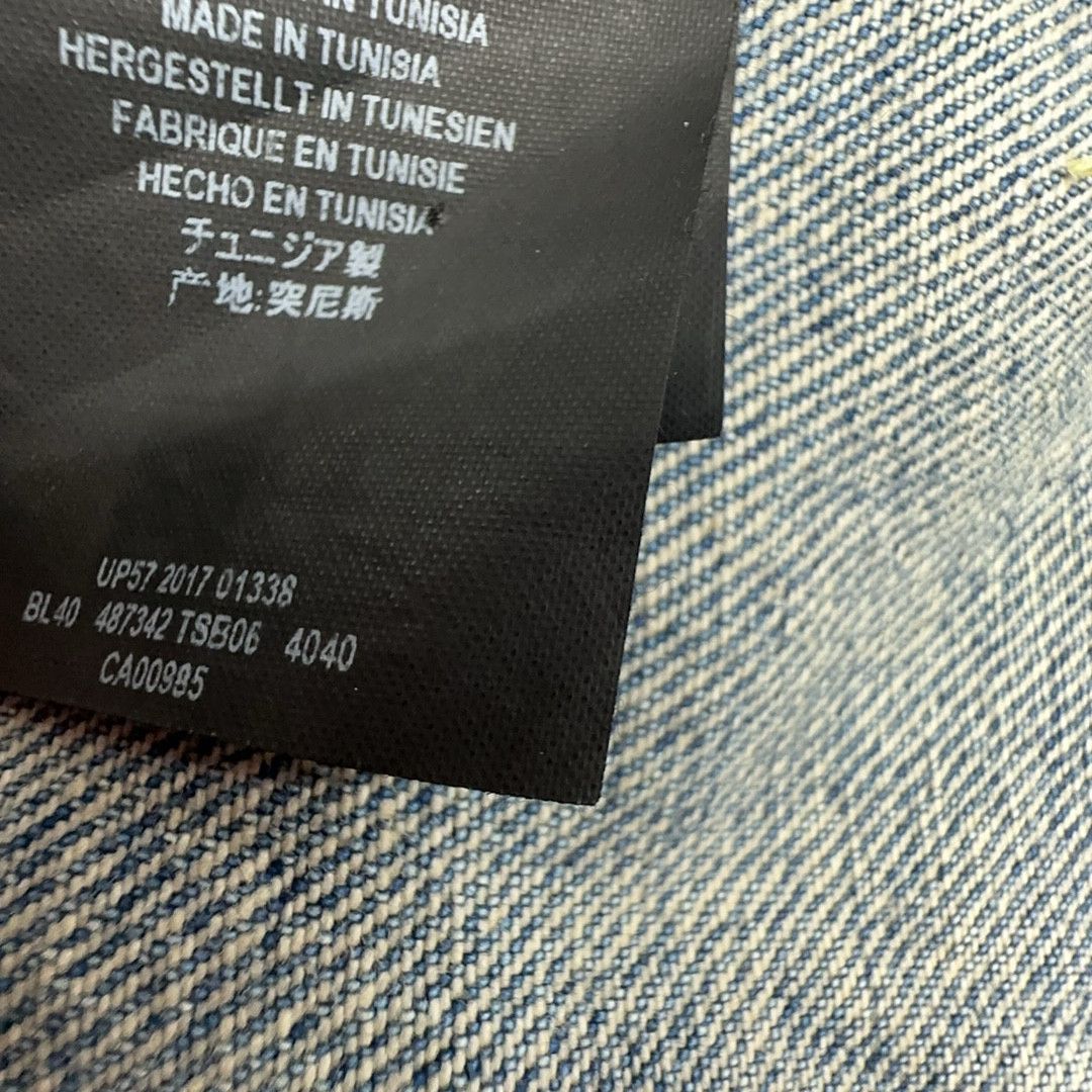 Balenciaga Balenciaga 2017 Logo Denim Jacket Size 48 Size US M / EU 48-50 / 2 - 6 Thumbnail